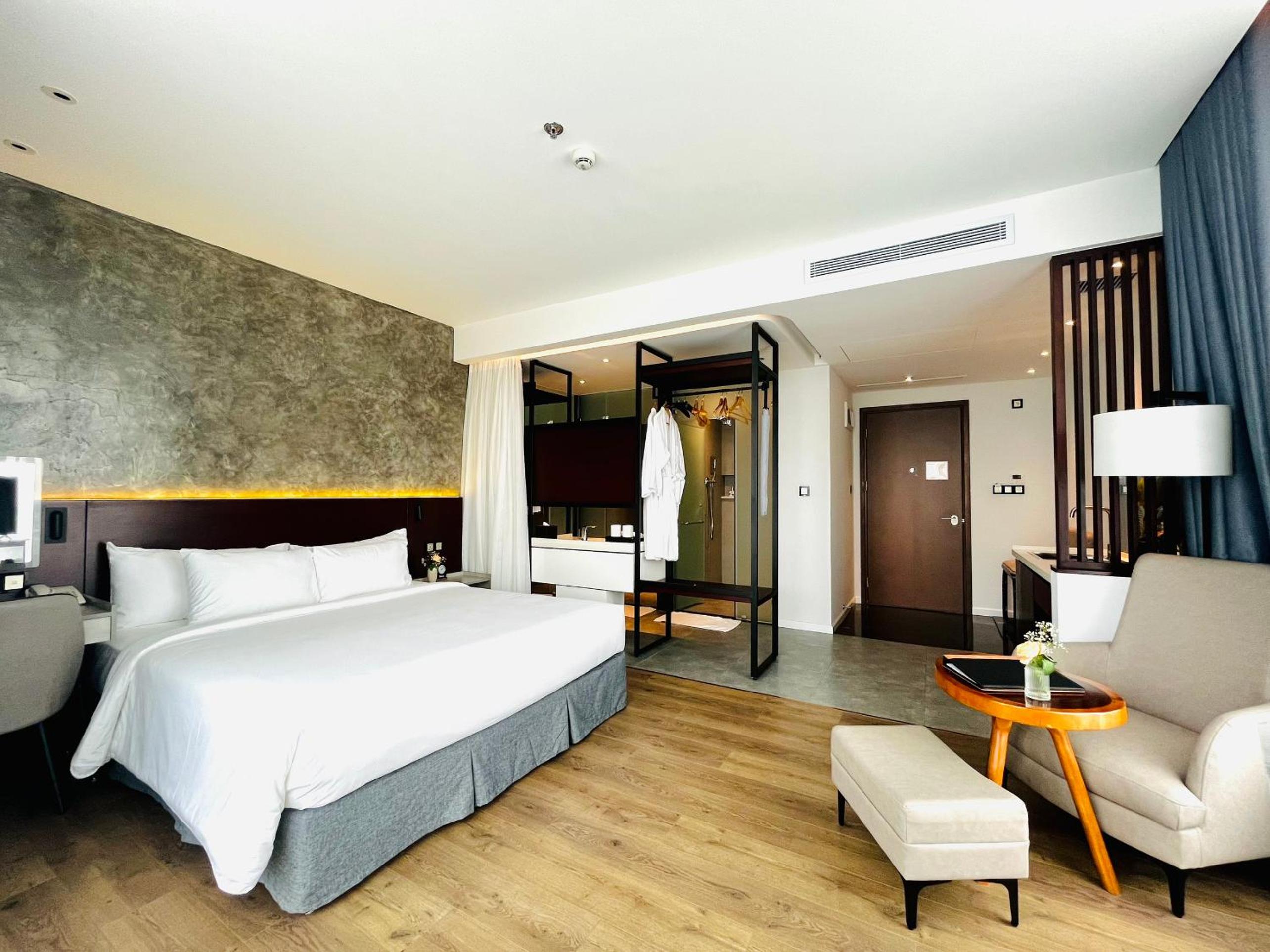Deluxe Double Room - Photo 1