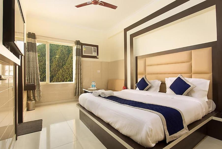Double Room With Mountain View