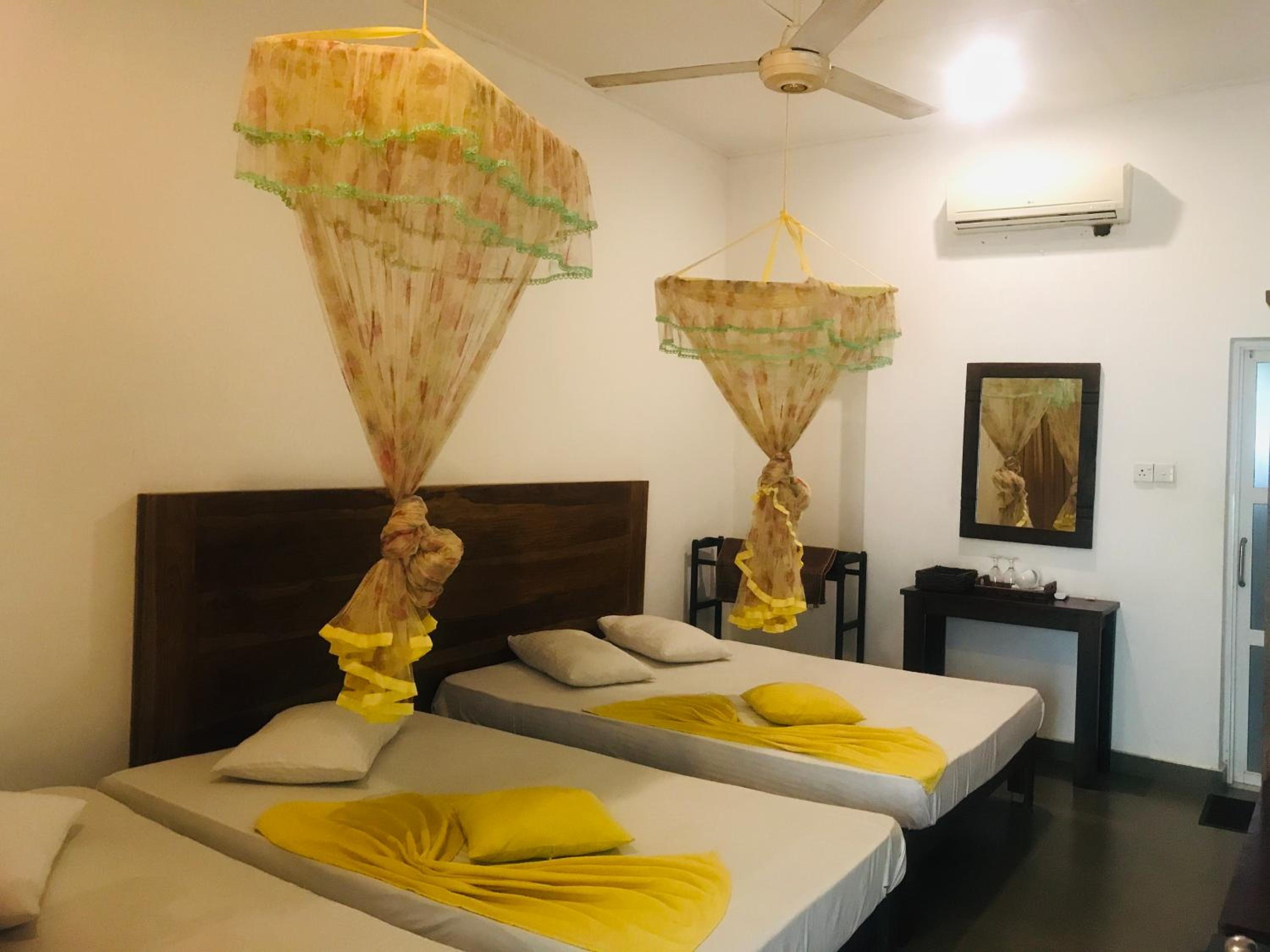 Budget Double Or Twin Room photo 1
