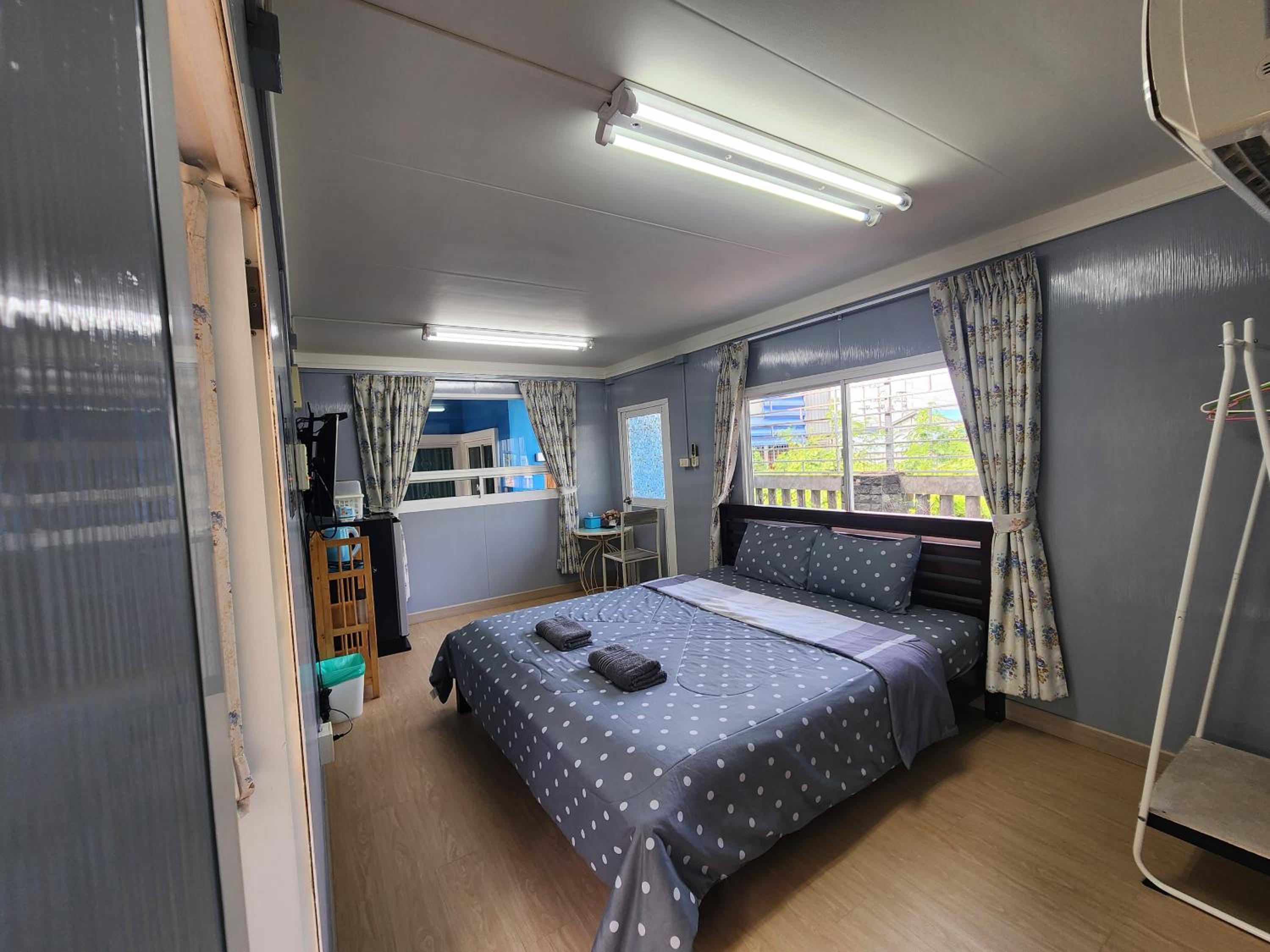 Budget Double Room - Photo 1