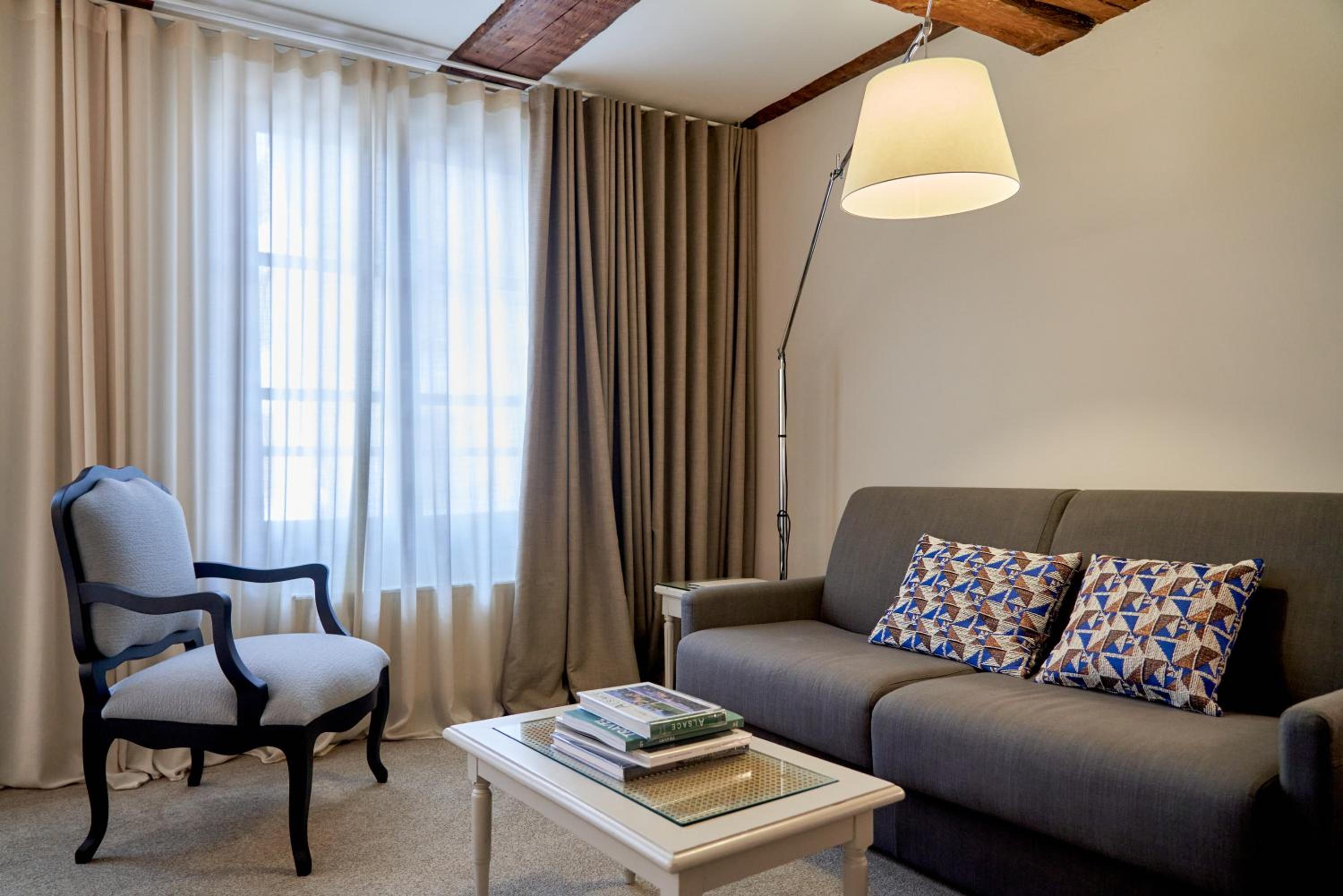 Deluxe Double or Twin Room - Photo 4