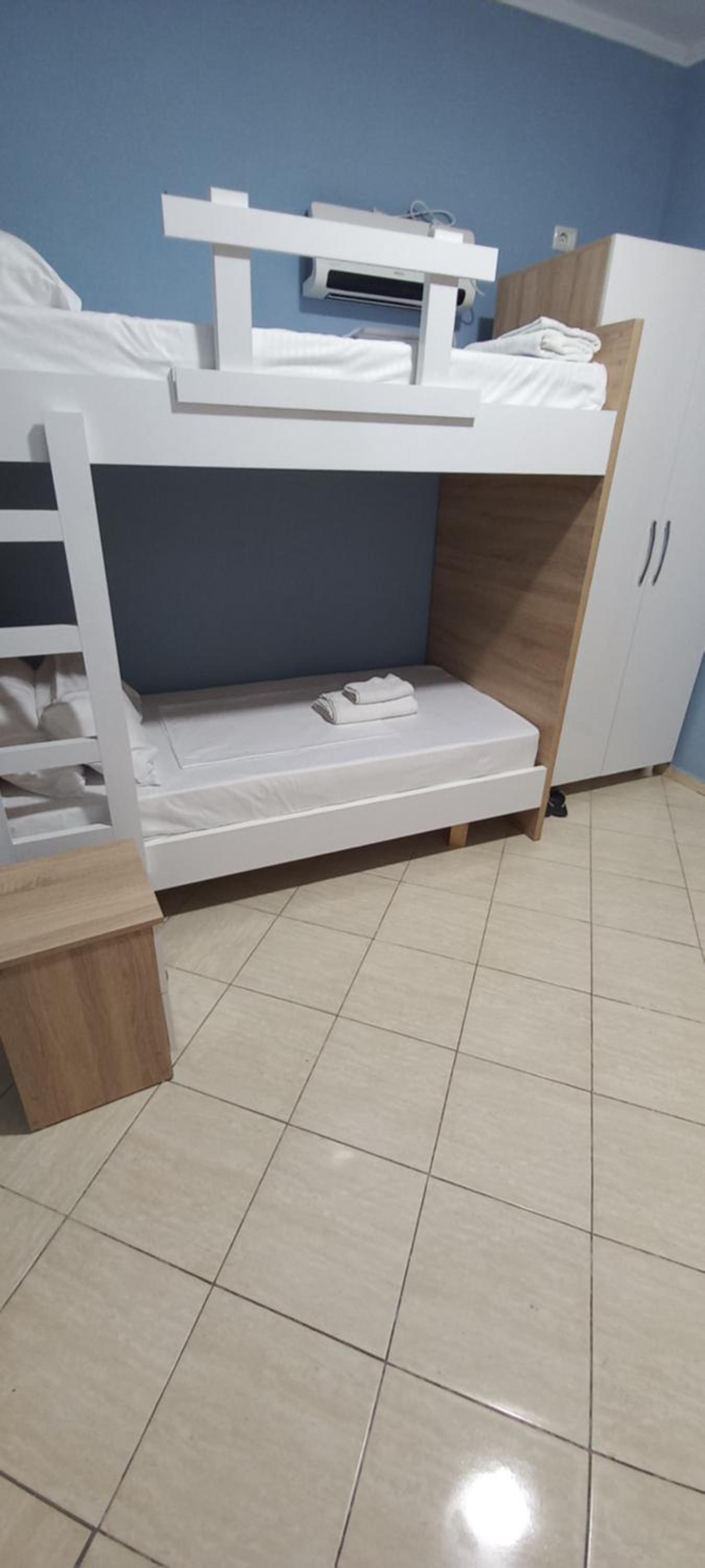 Comfort Triple Room photo 3