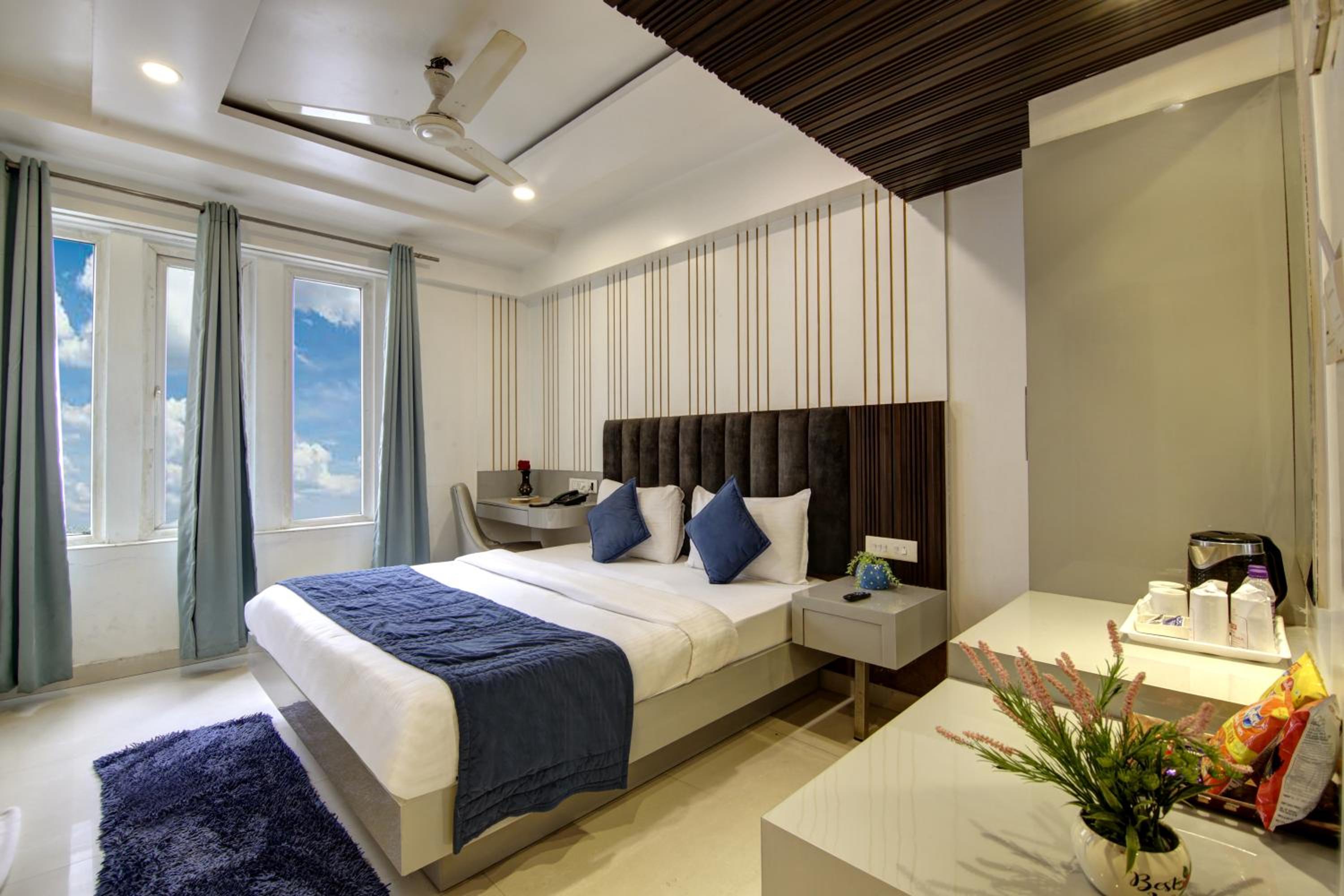 Super Deluxe Room With Free Wifi photo 2