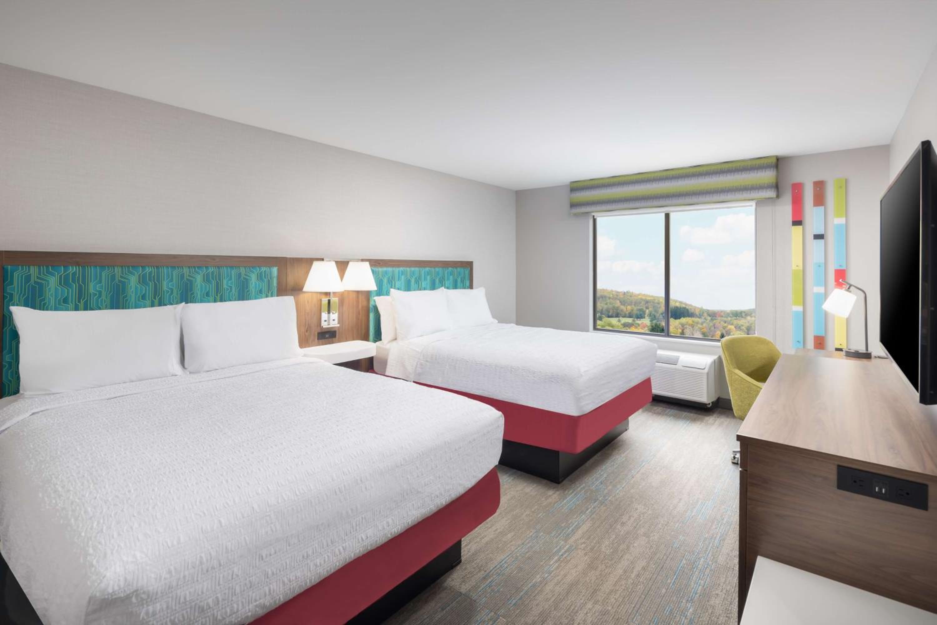 Queen Room with Two Queen Beds - Photo 1