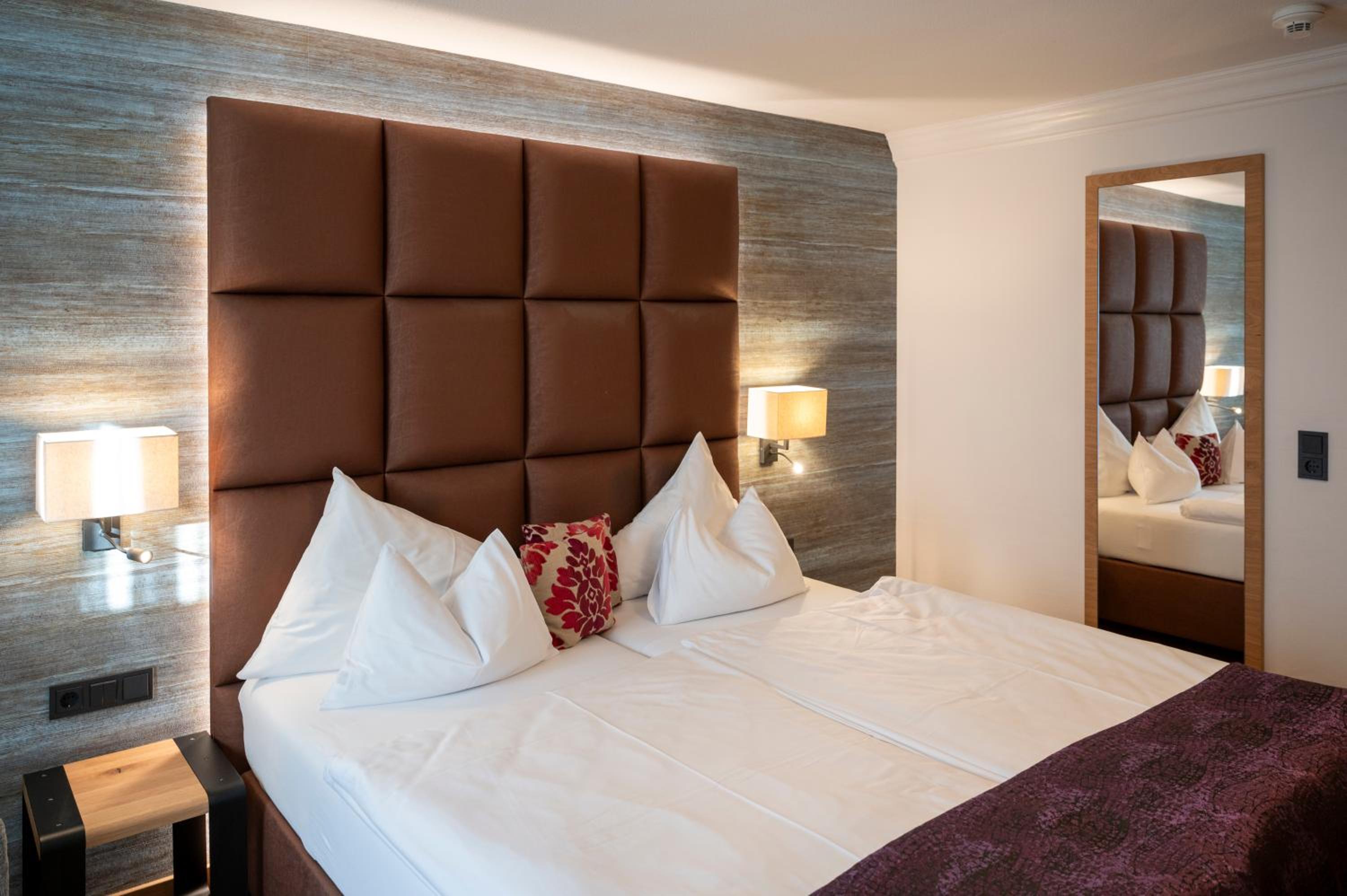 Standard Double Room with Balcony photo 3