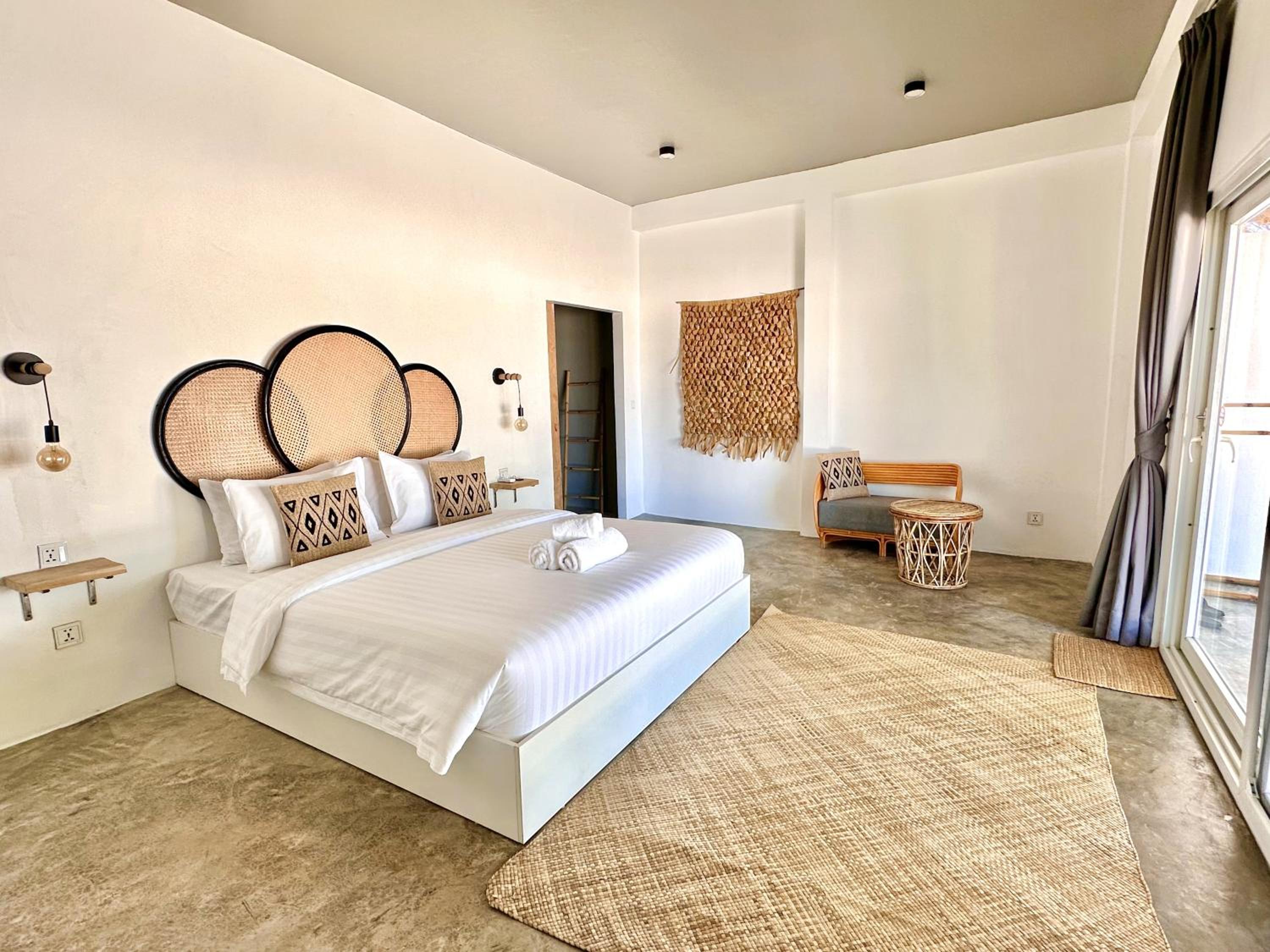 Deluxe Double Room Beachfront