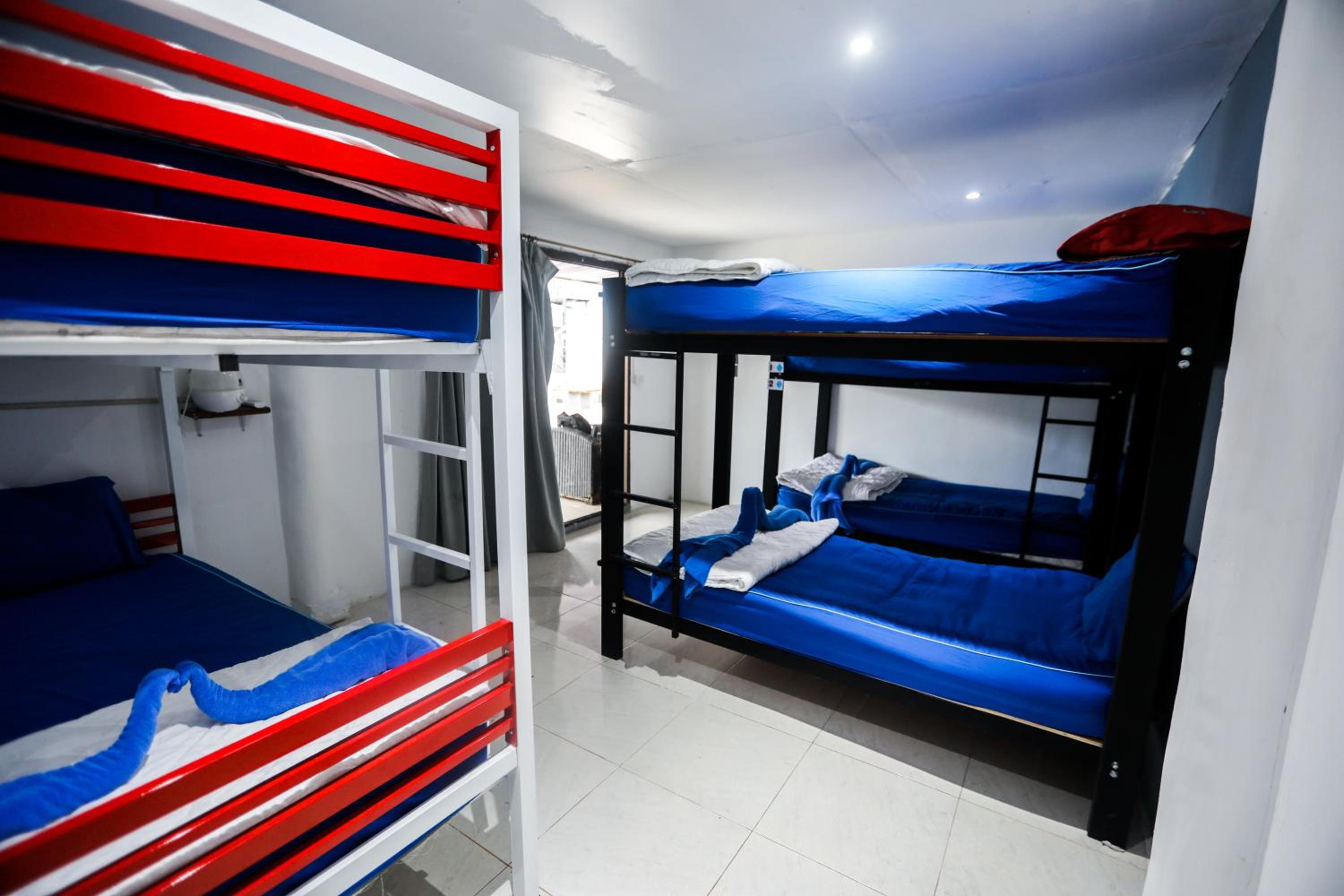 Bed in 6-Bed Dormitory Room photo 1