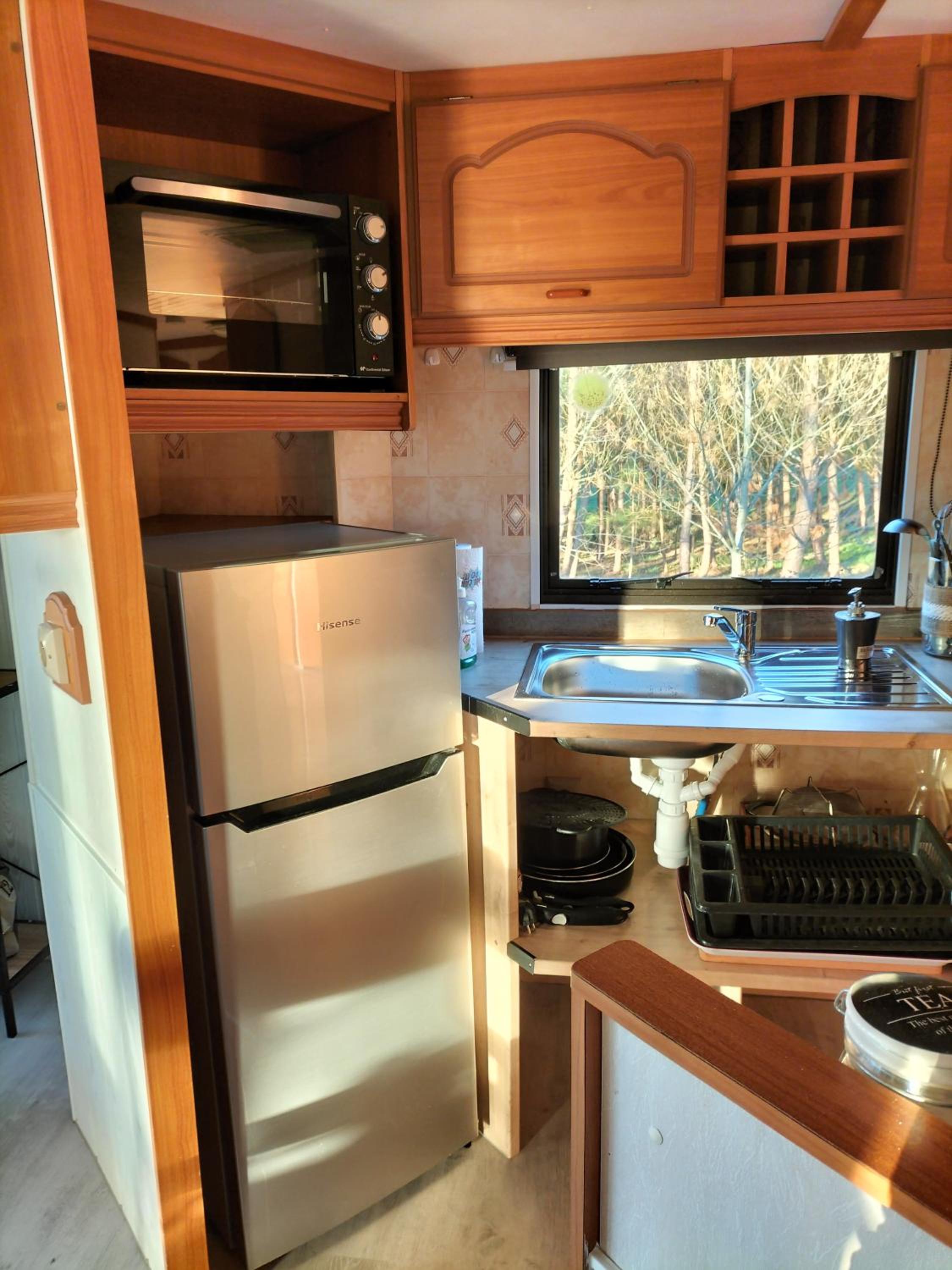 Mobile Home - Photo 7