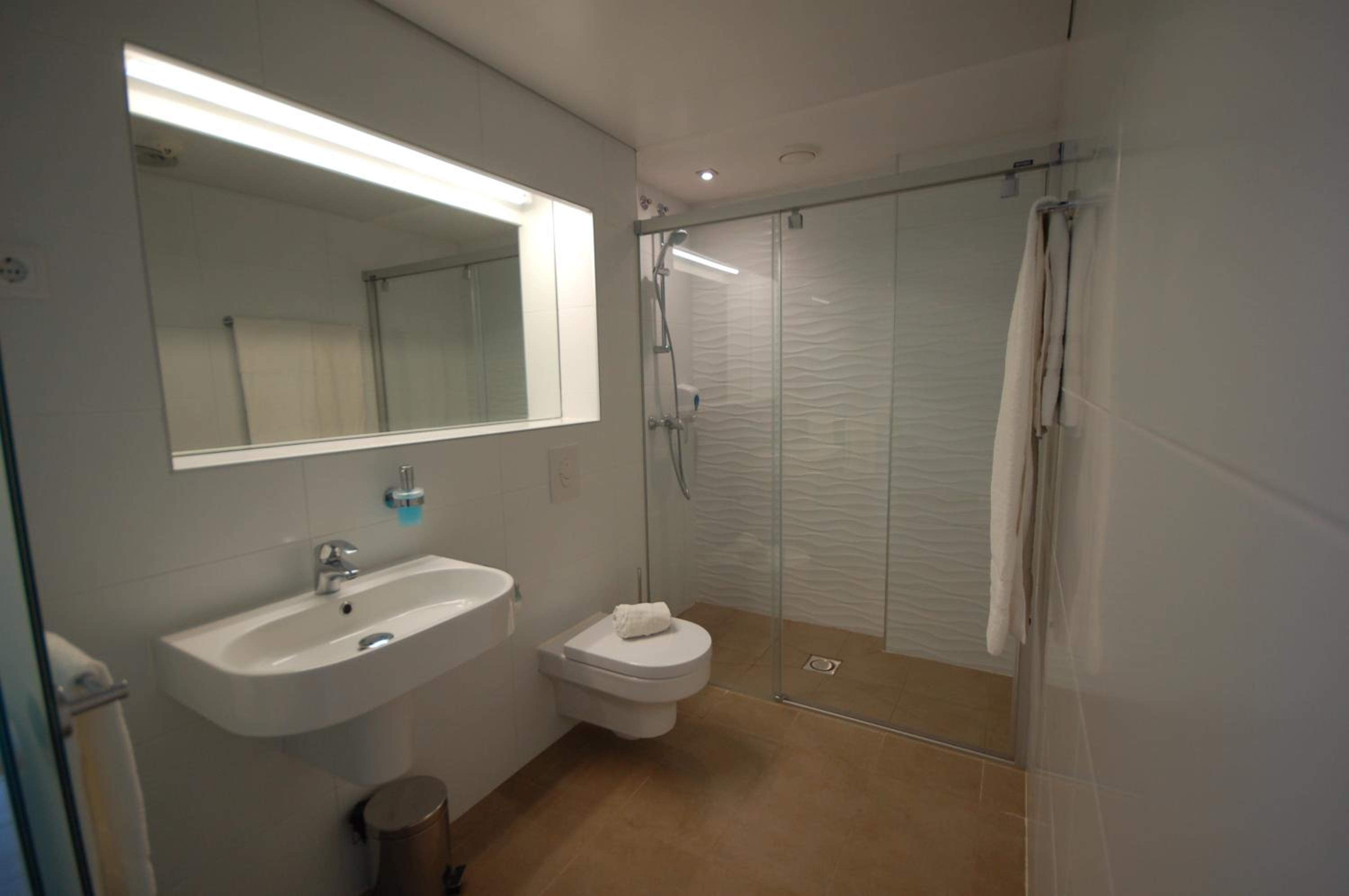 One-Bedroom Apartment with Terrace (4 Adults) photo 2