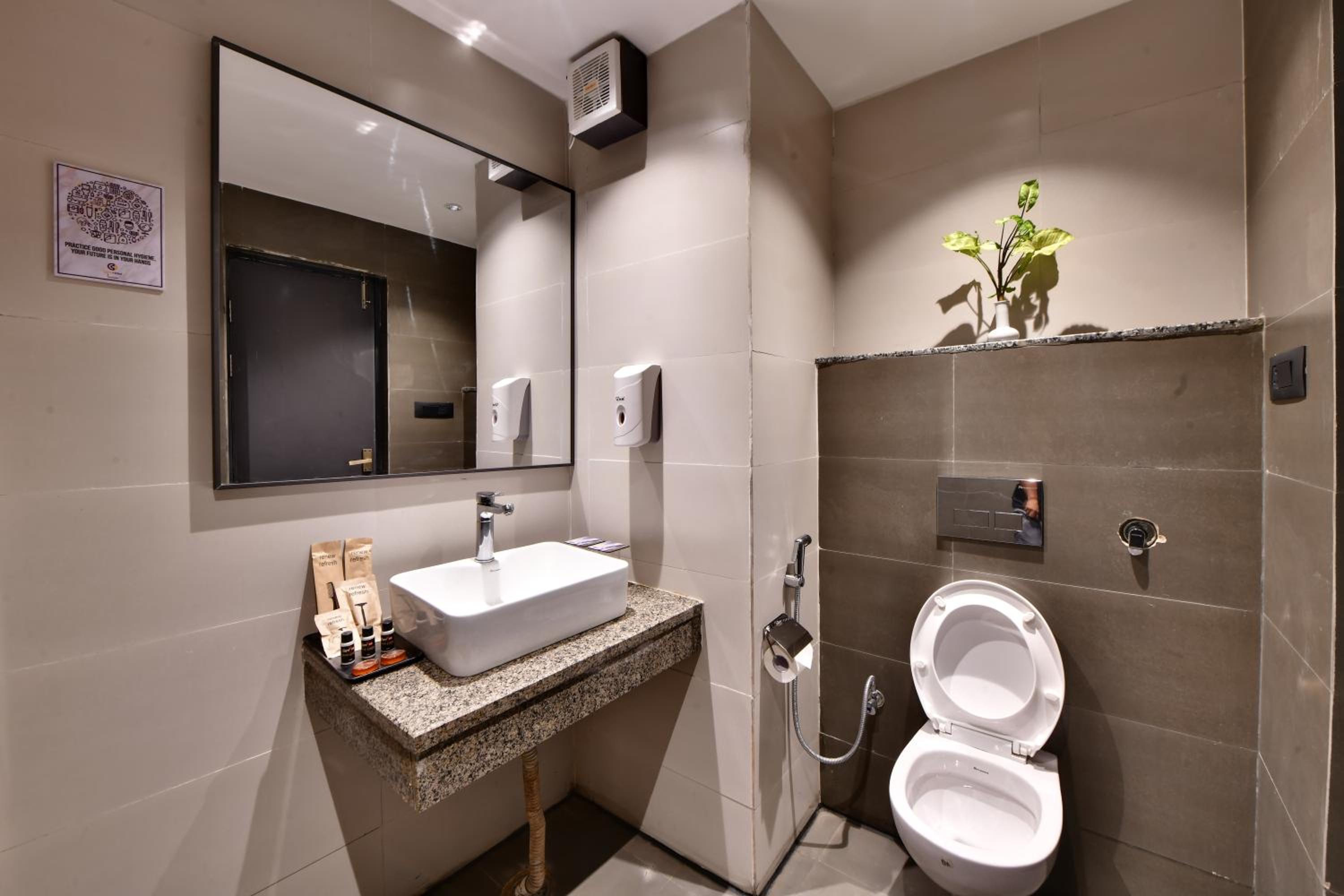 Deluxe Room - Photo 4