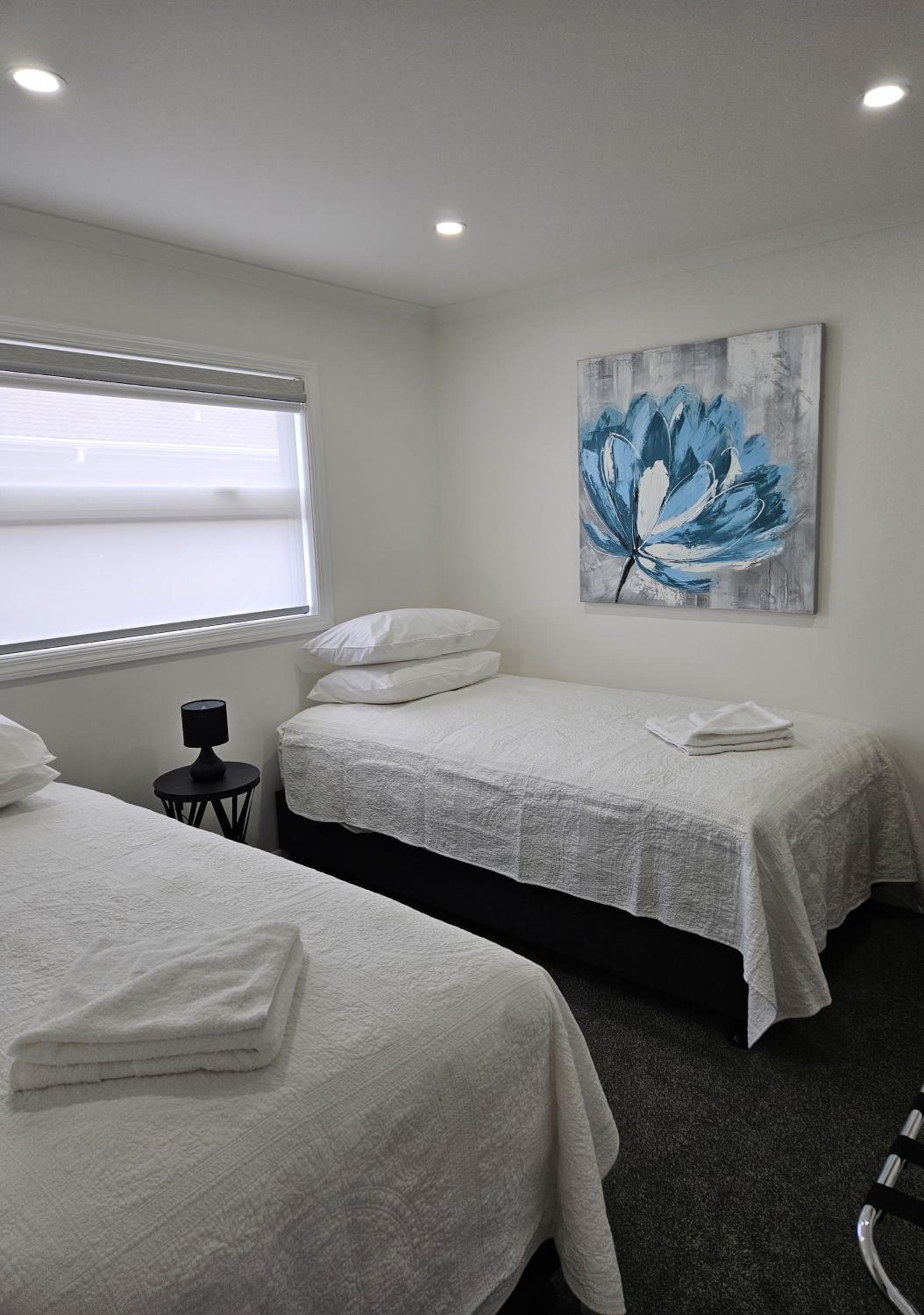 Two-Bedroom Apartment - Photo 9
