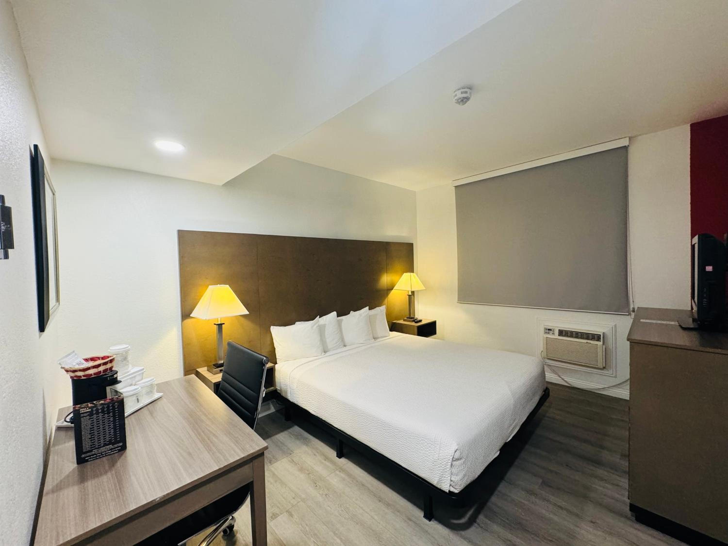 King Room - Hearing Disability Access/Non-Smoking photo 2