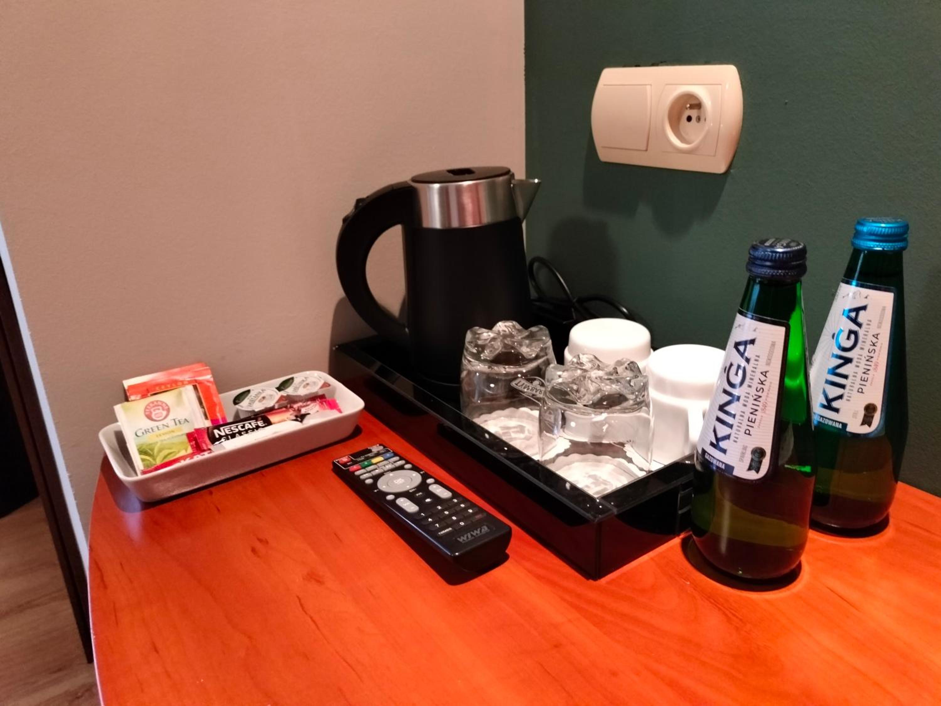 Standard Double Room - Photo 2