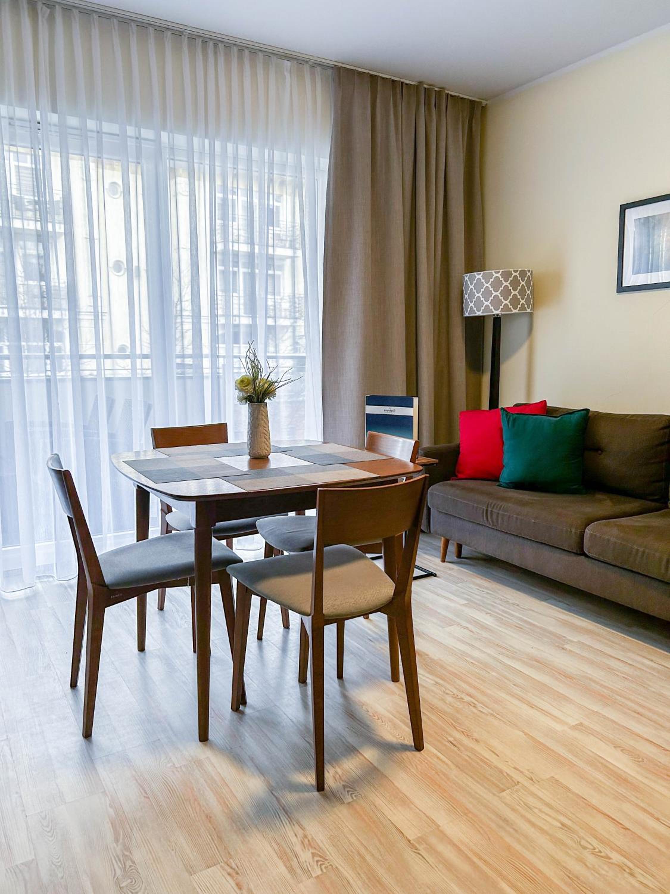 One-Bedroom Apartment - 18