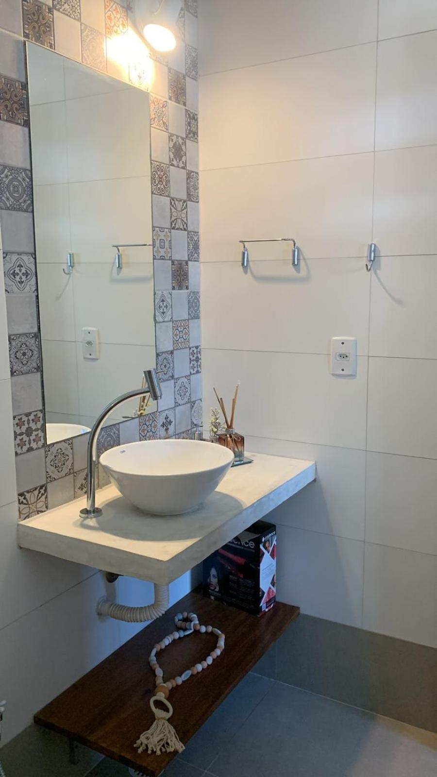Deluxe Bungalow - Photo 9