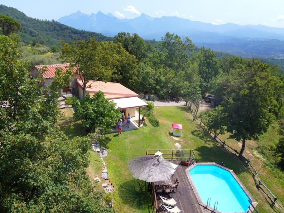 One-Bedroom House photo 2