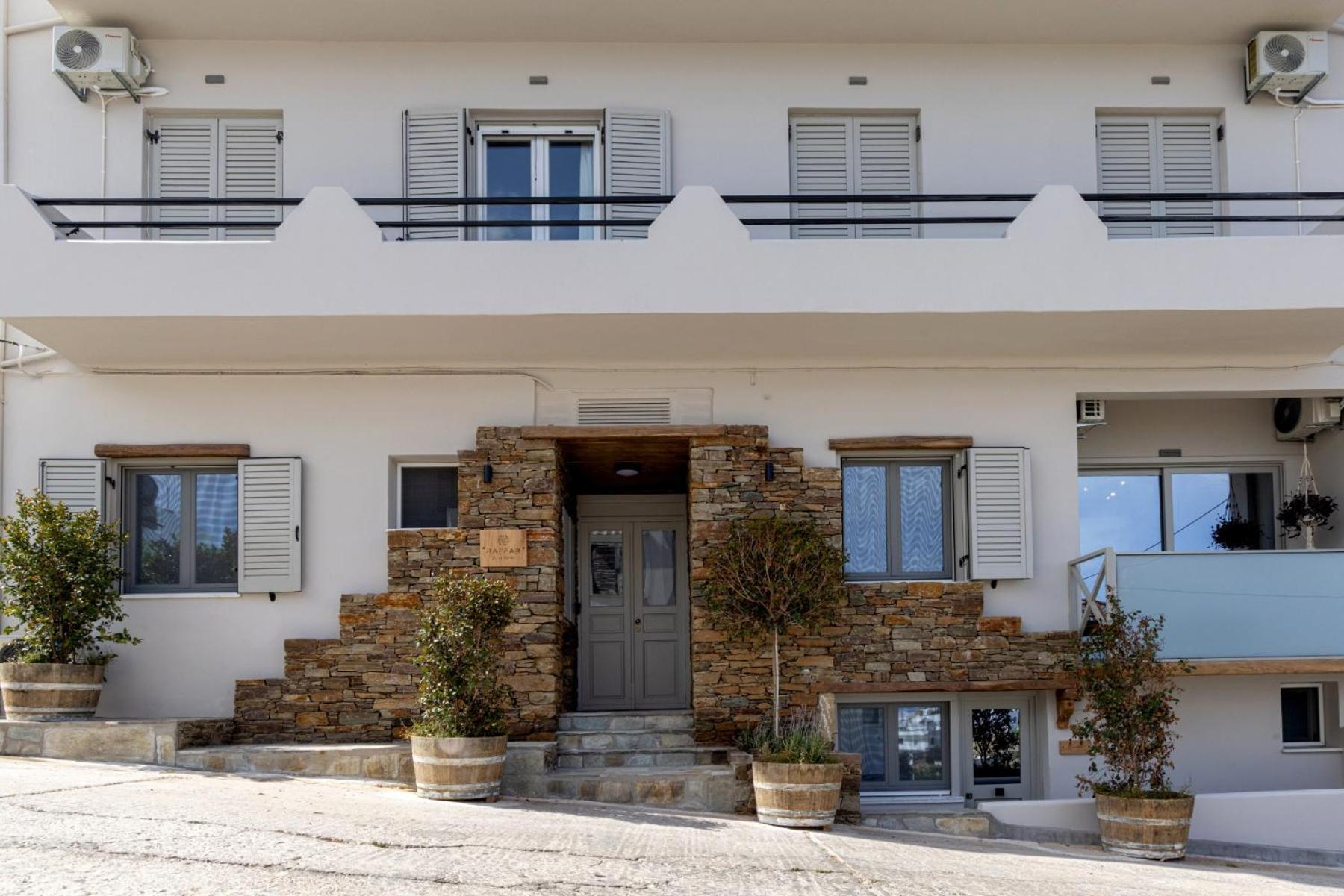 Apartment with Terrace photo 2