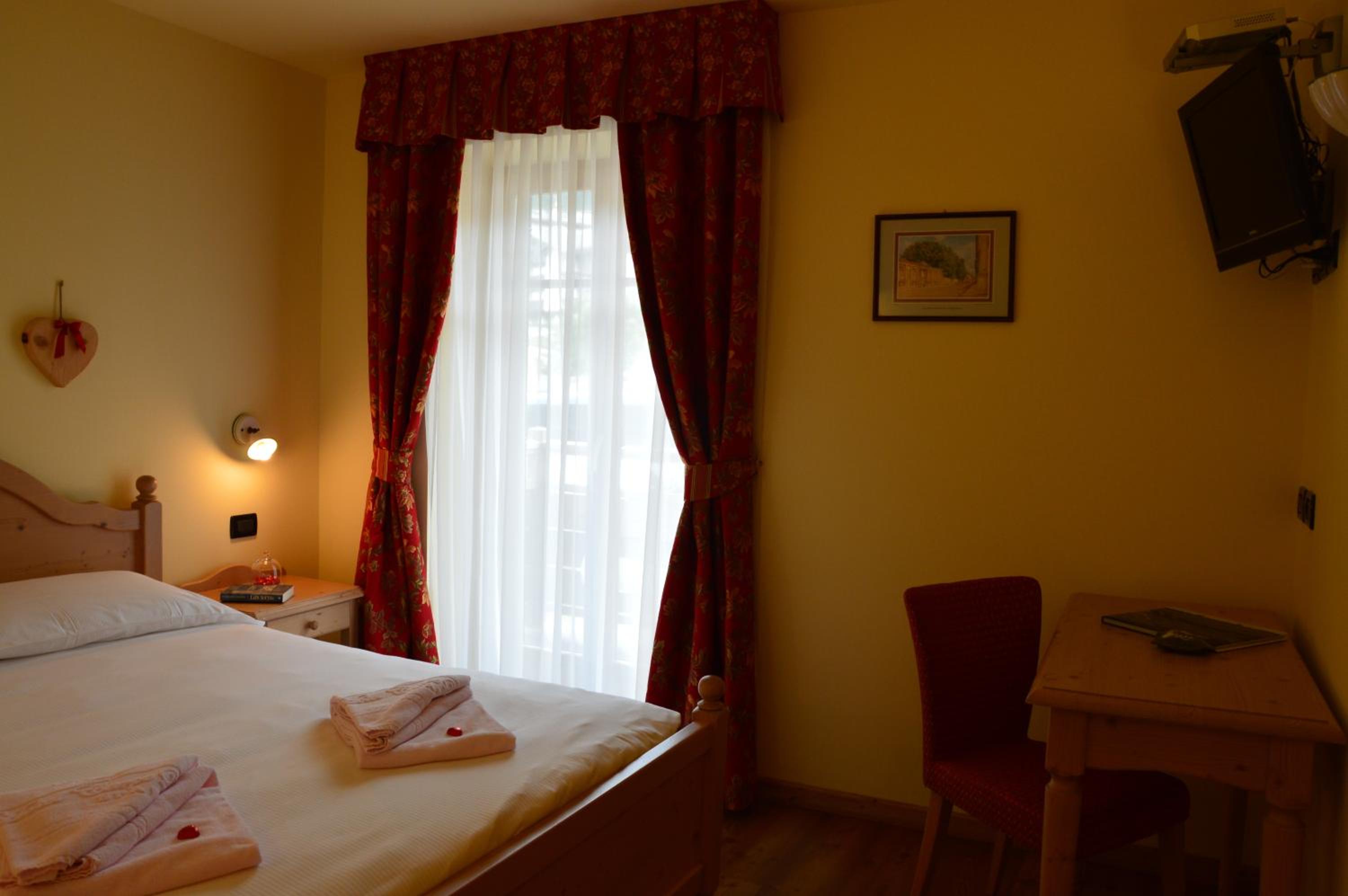 Single Room photo 3