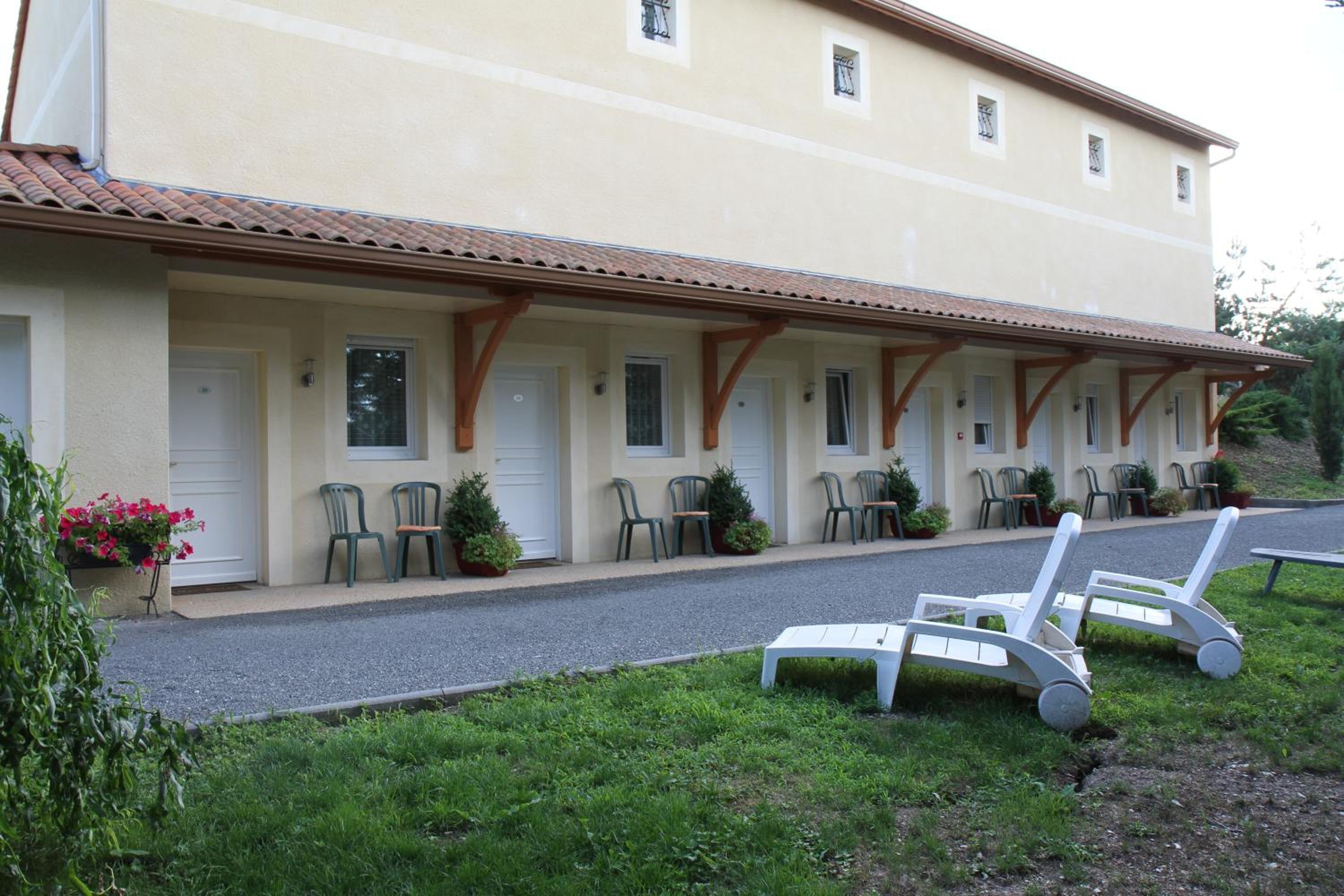 Comfort  Room - Photo 2