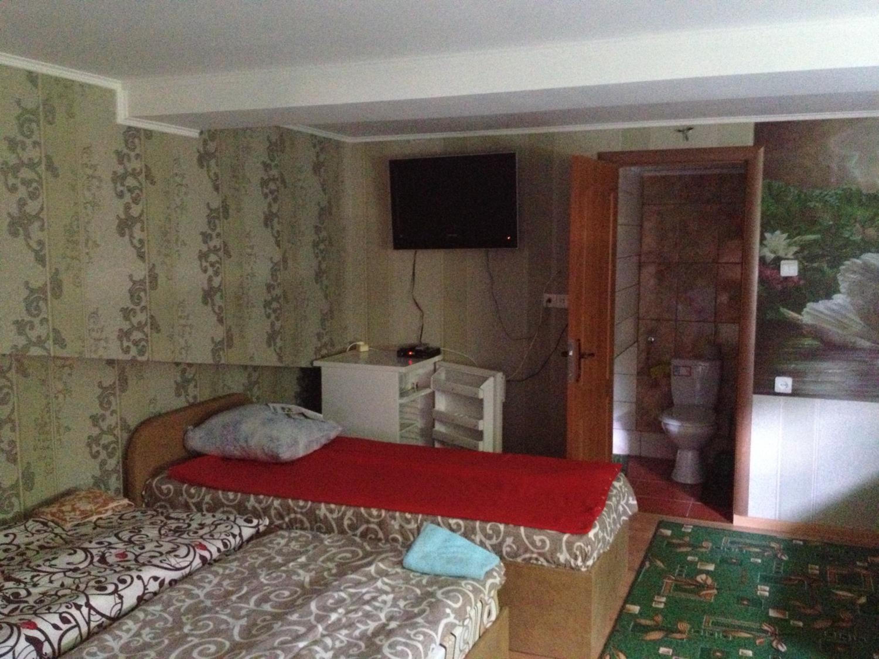 Family Room photo 2