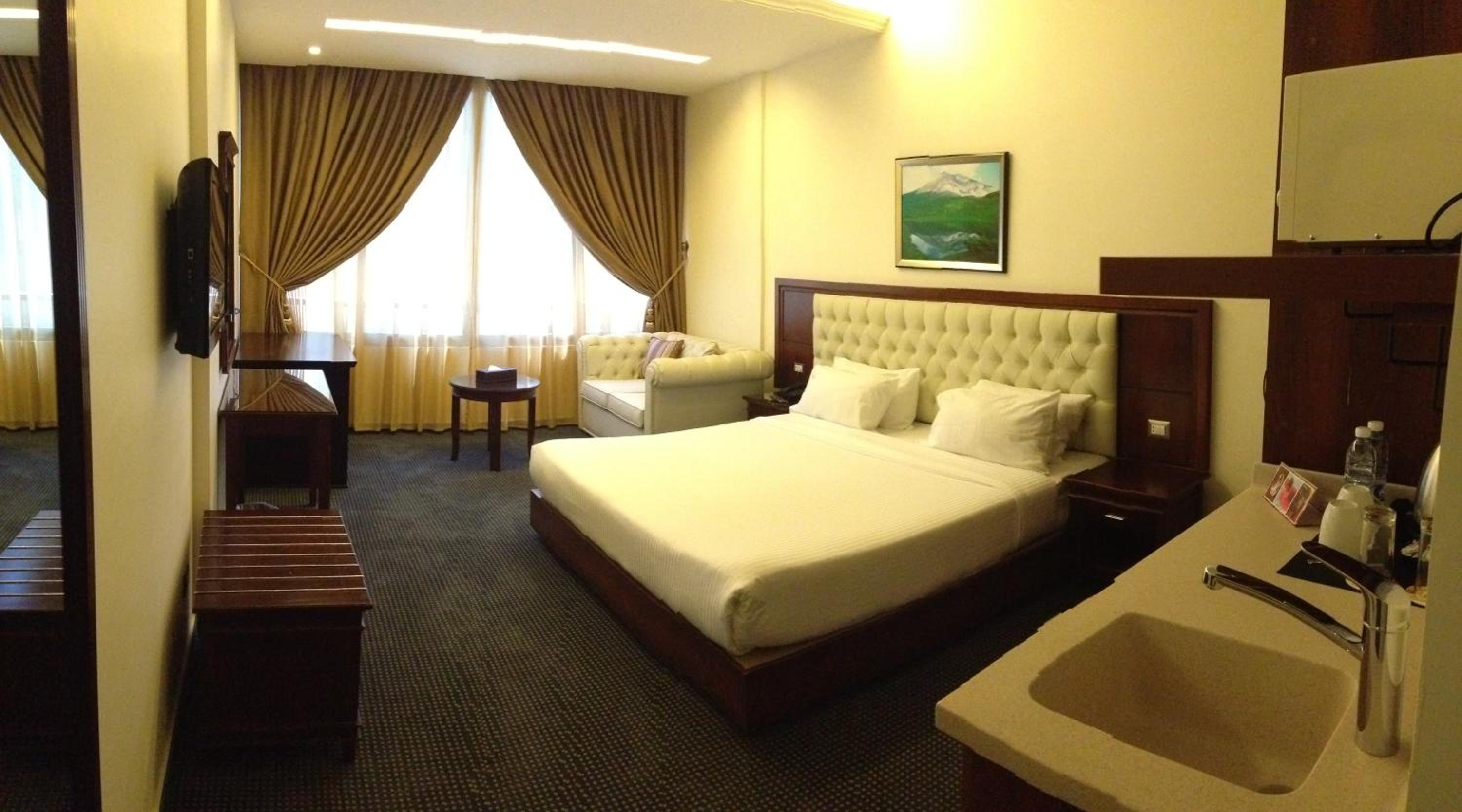 Family Suite - Photo 2