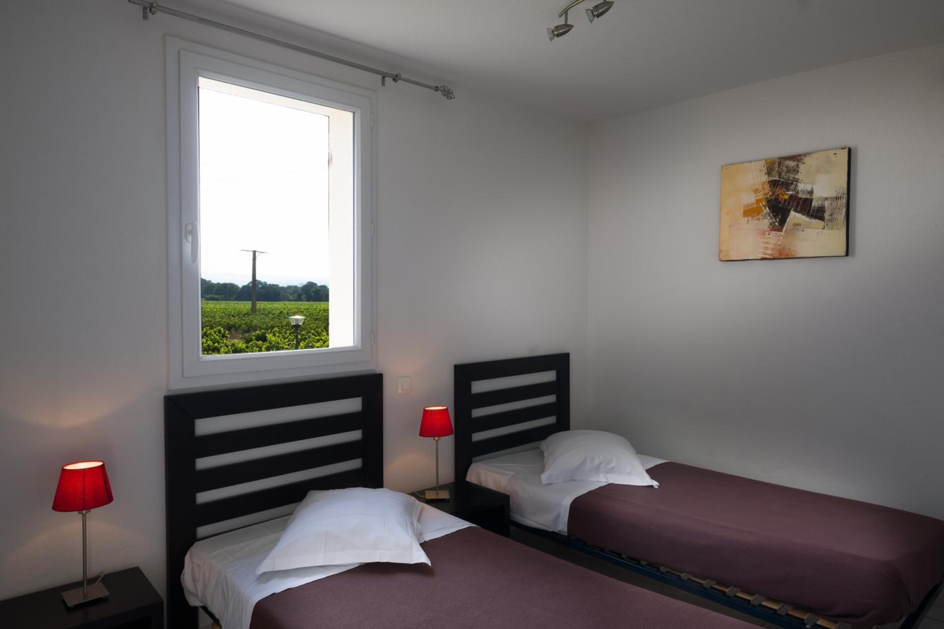 Three-Bedroom Villa - Photo 13
