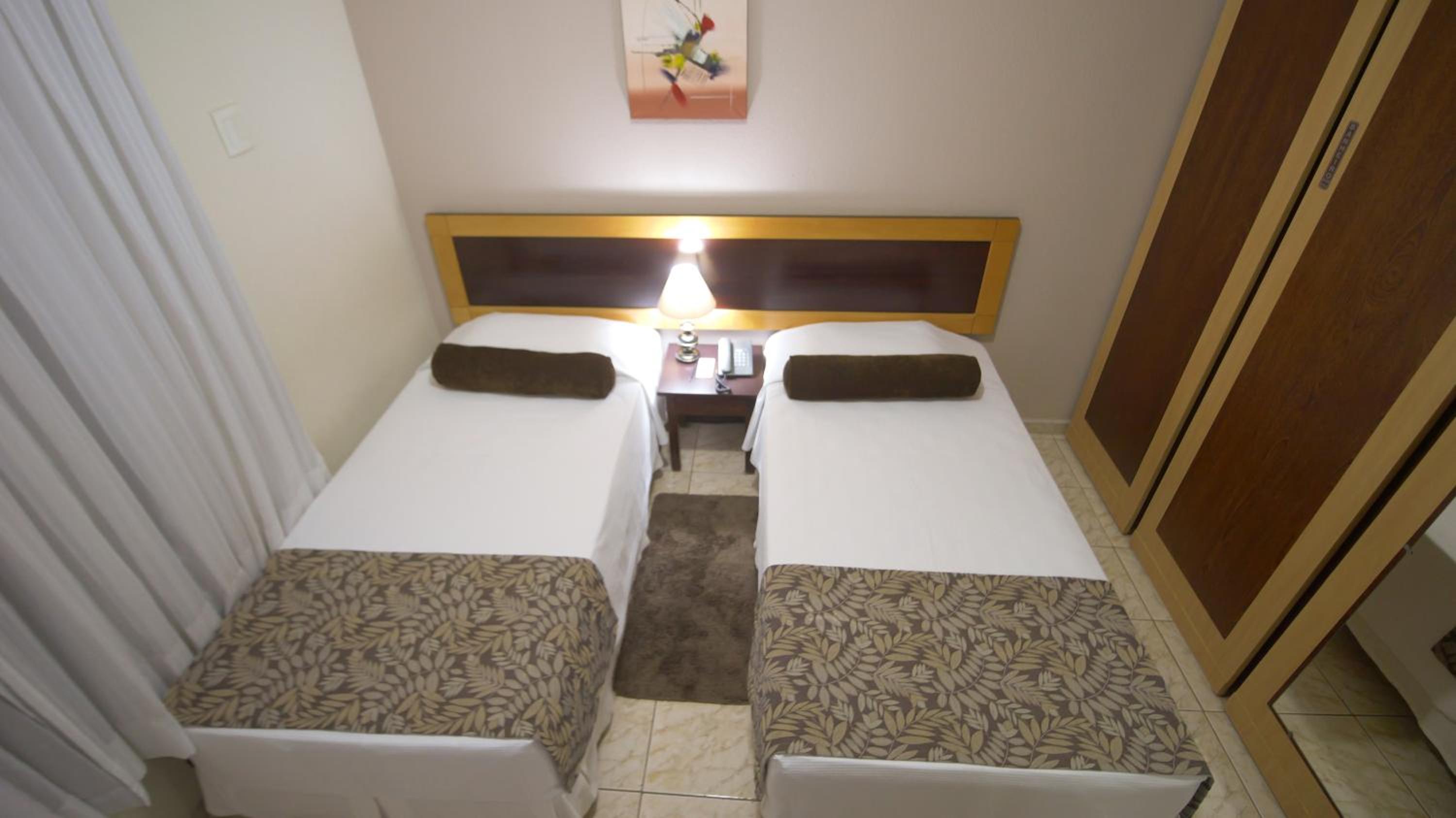 Standard Double Or Twin Room photo 3