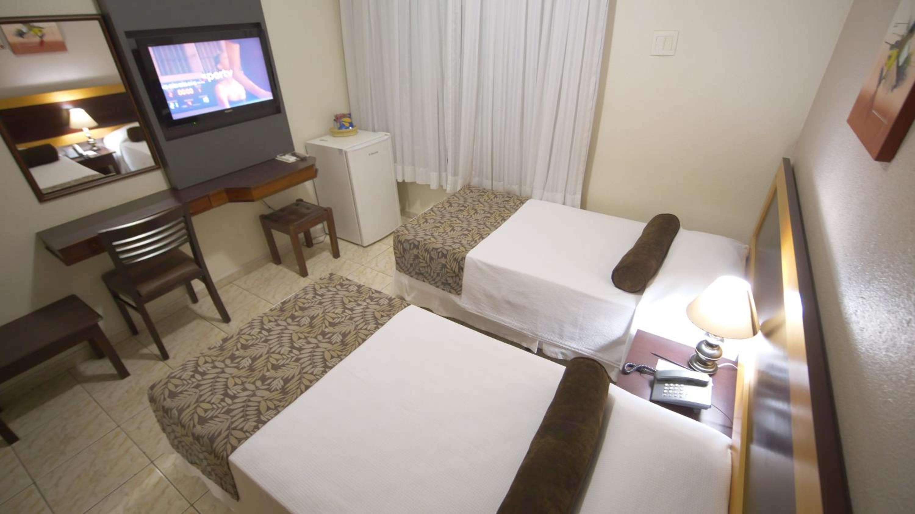 Standard Double Or Twin Room photo 2