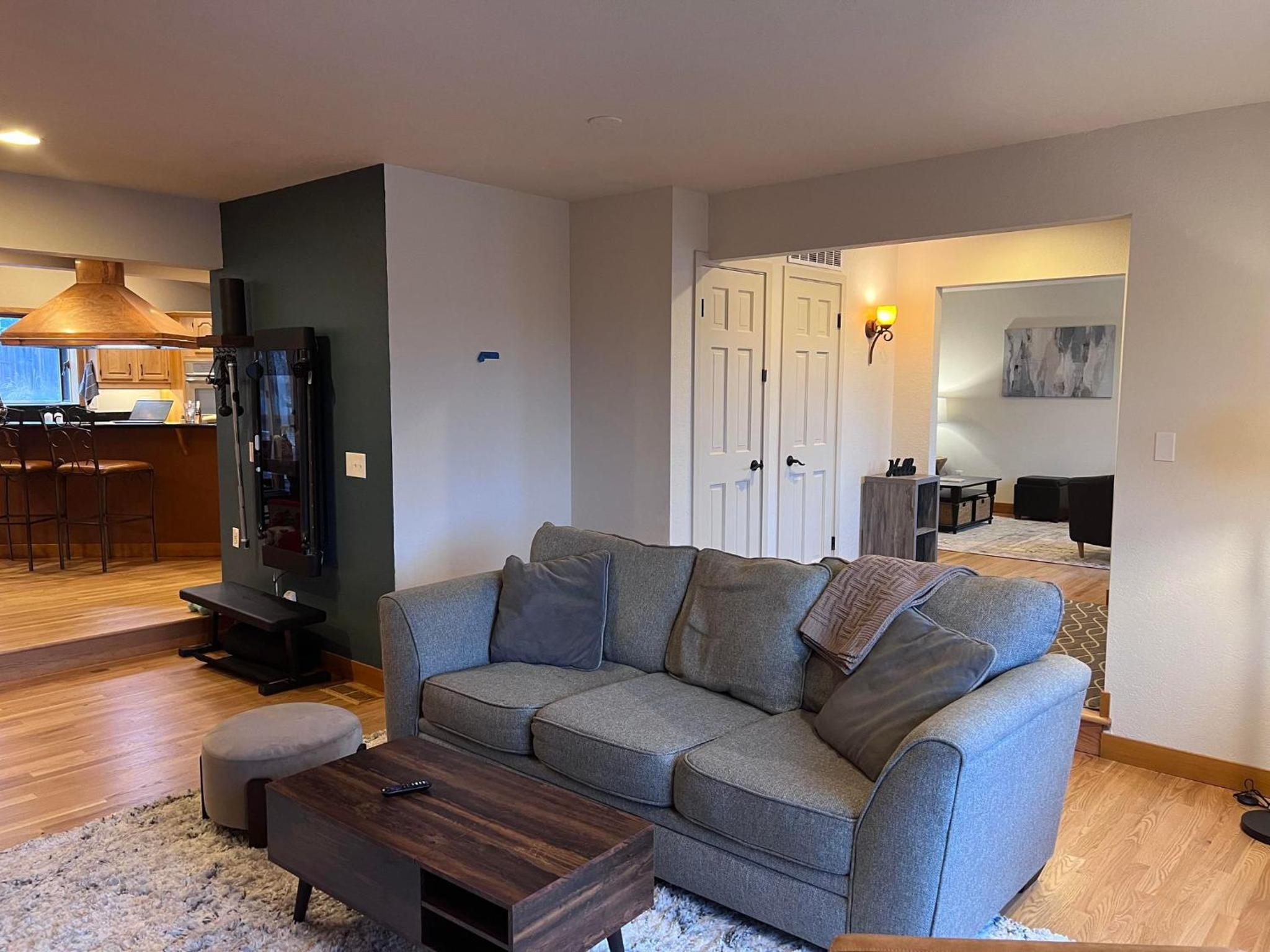 Four-Bedroom House photo 1