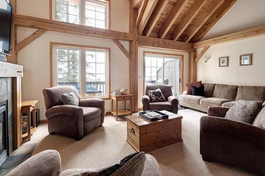 Three-Bedroom Chalet photo 1