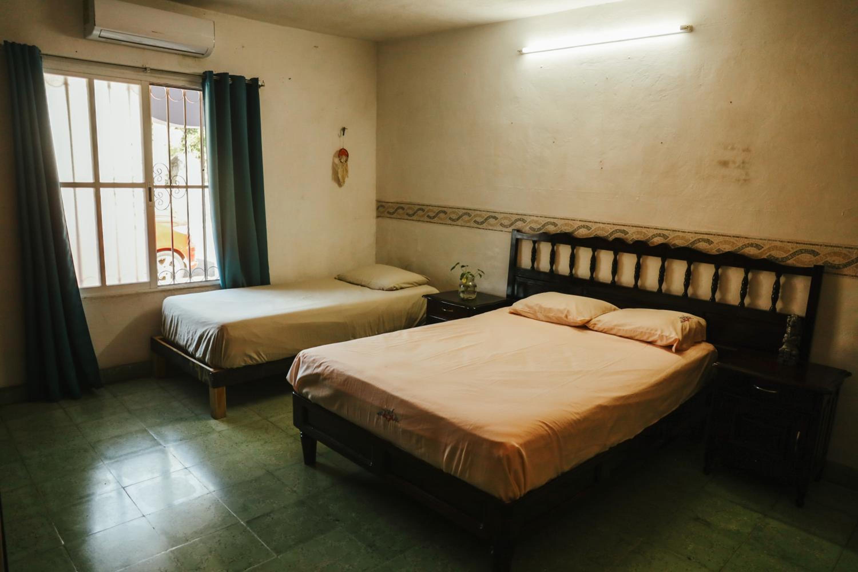 Economy Double Room photo 1