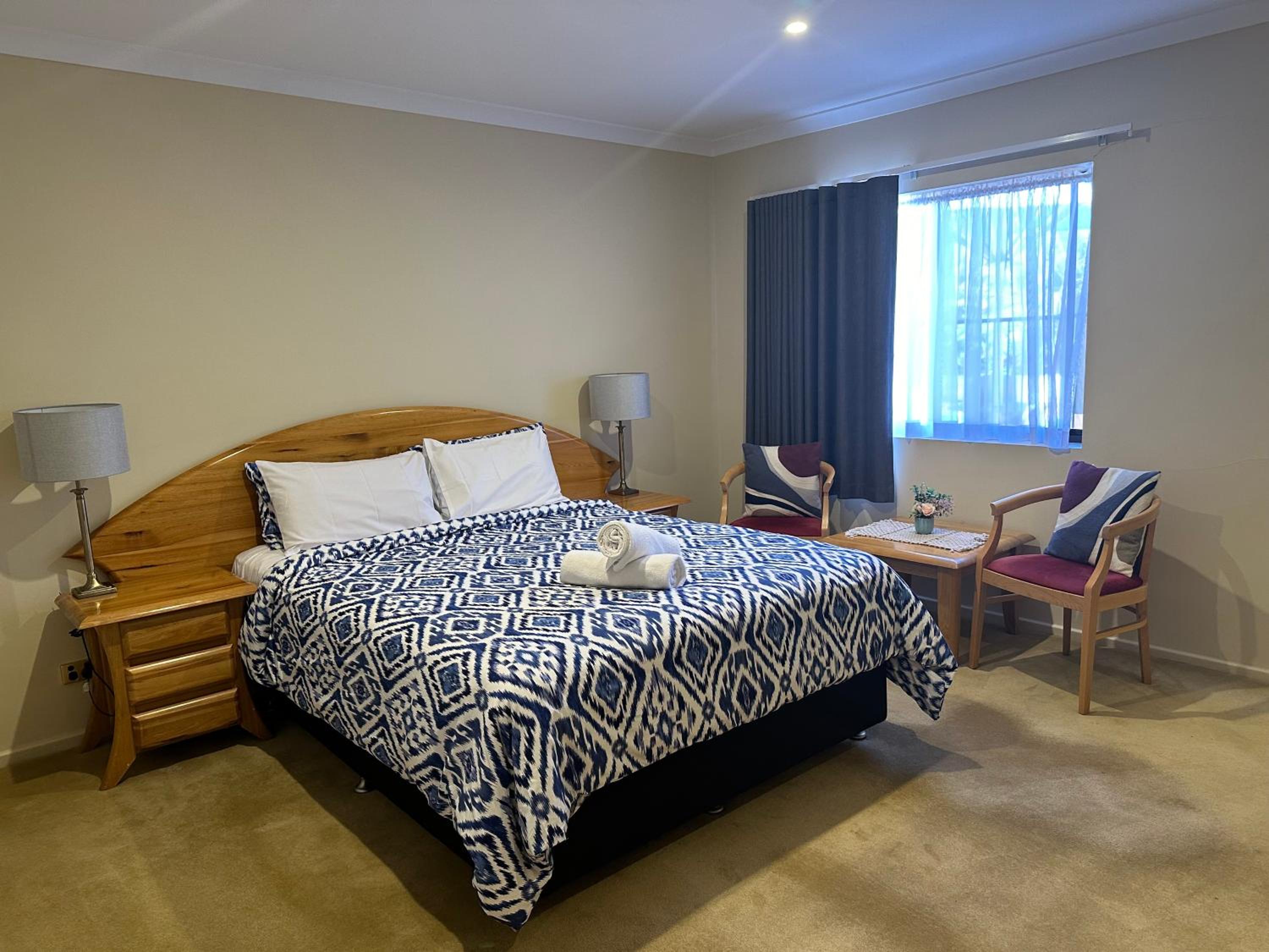 Deluxe Queen Room photo 2