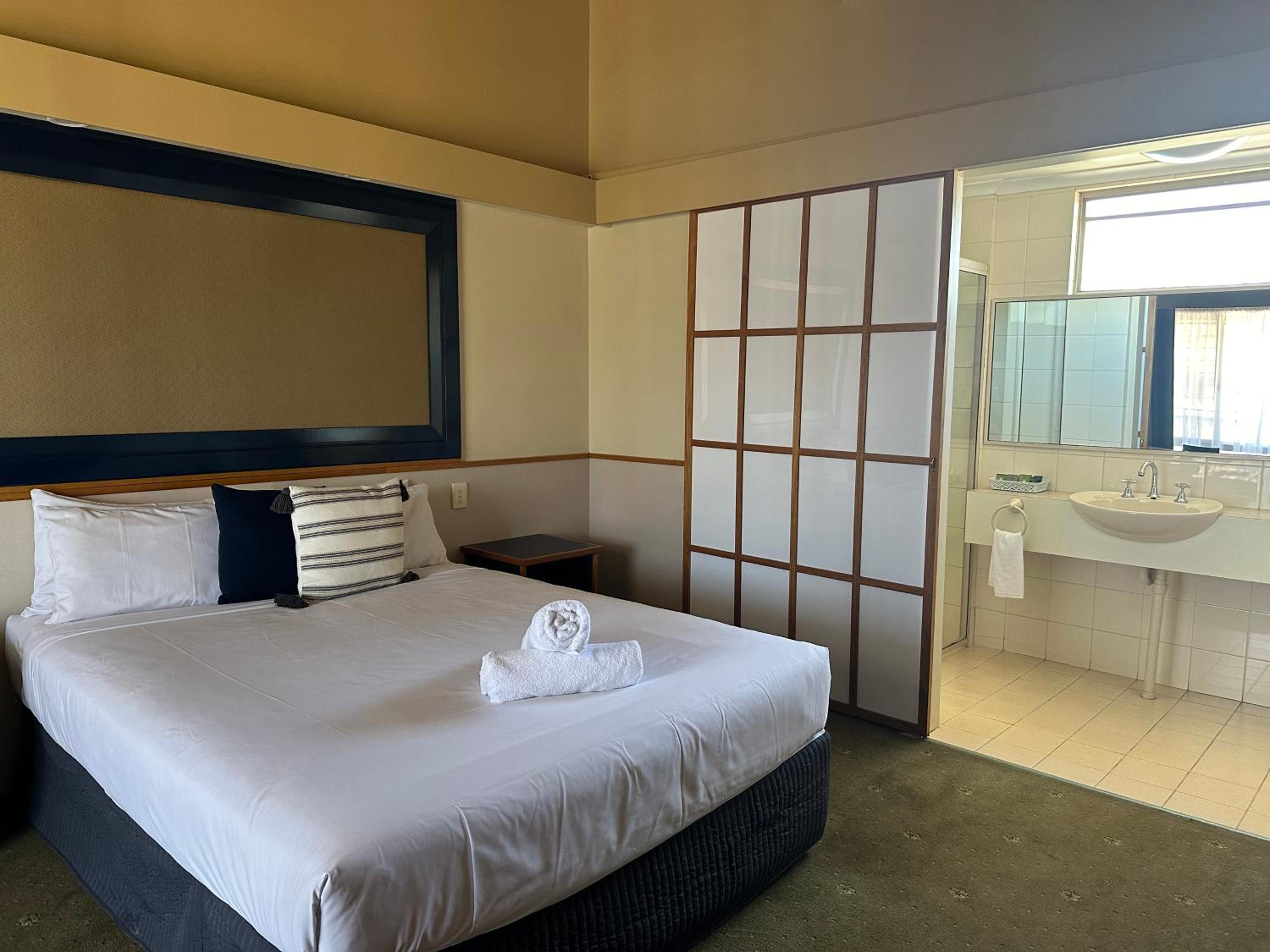 Executive Queen Room photo 3