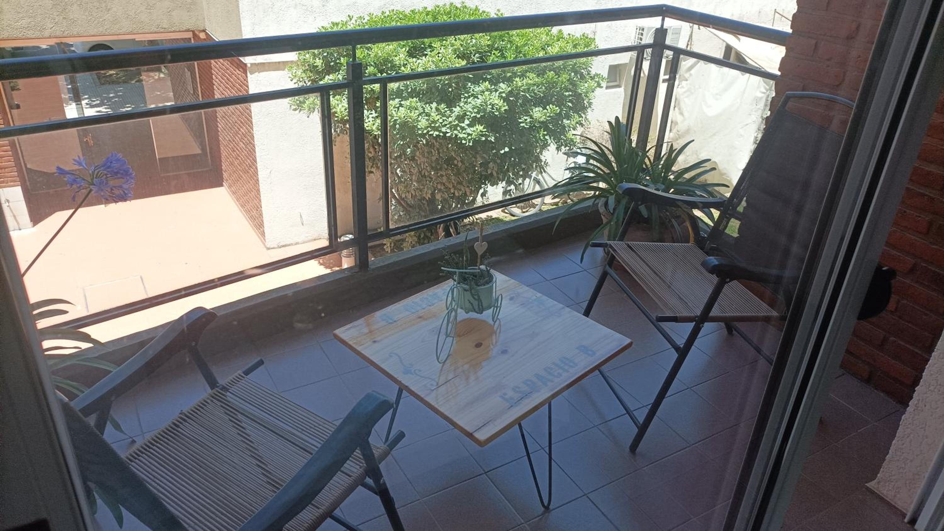 Studio Apartment photo 3