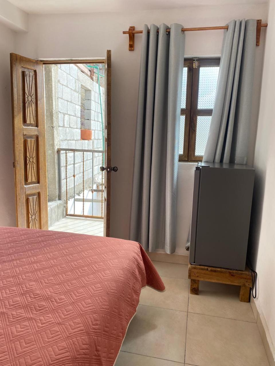 Double Room with Mountain View - Photo 2