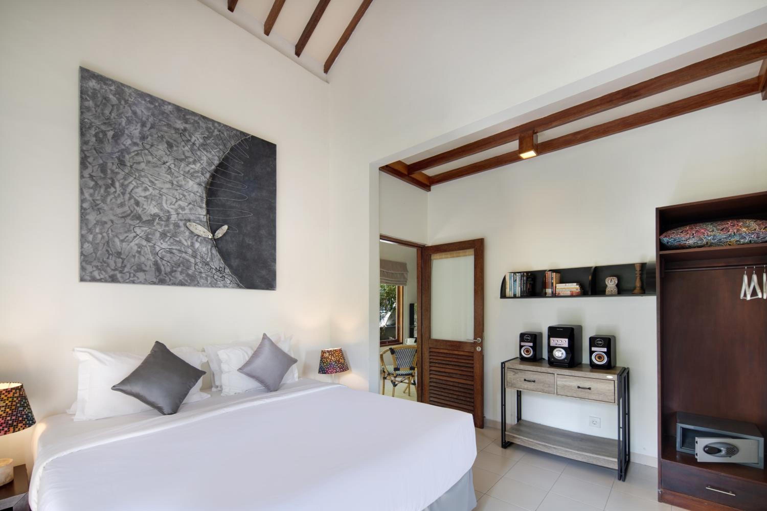 One-Bedroom House 2