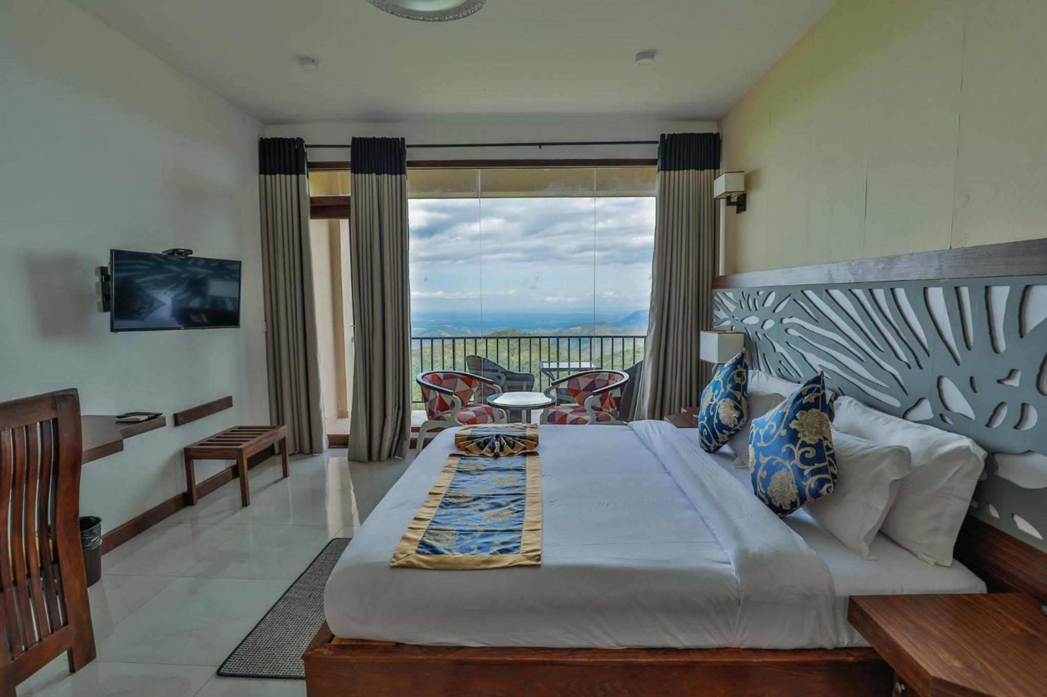 King Room With Mountain View photo 1