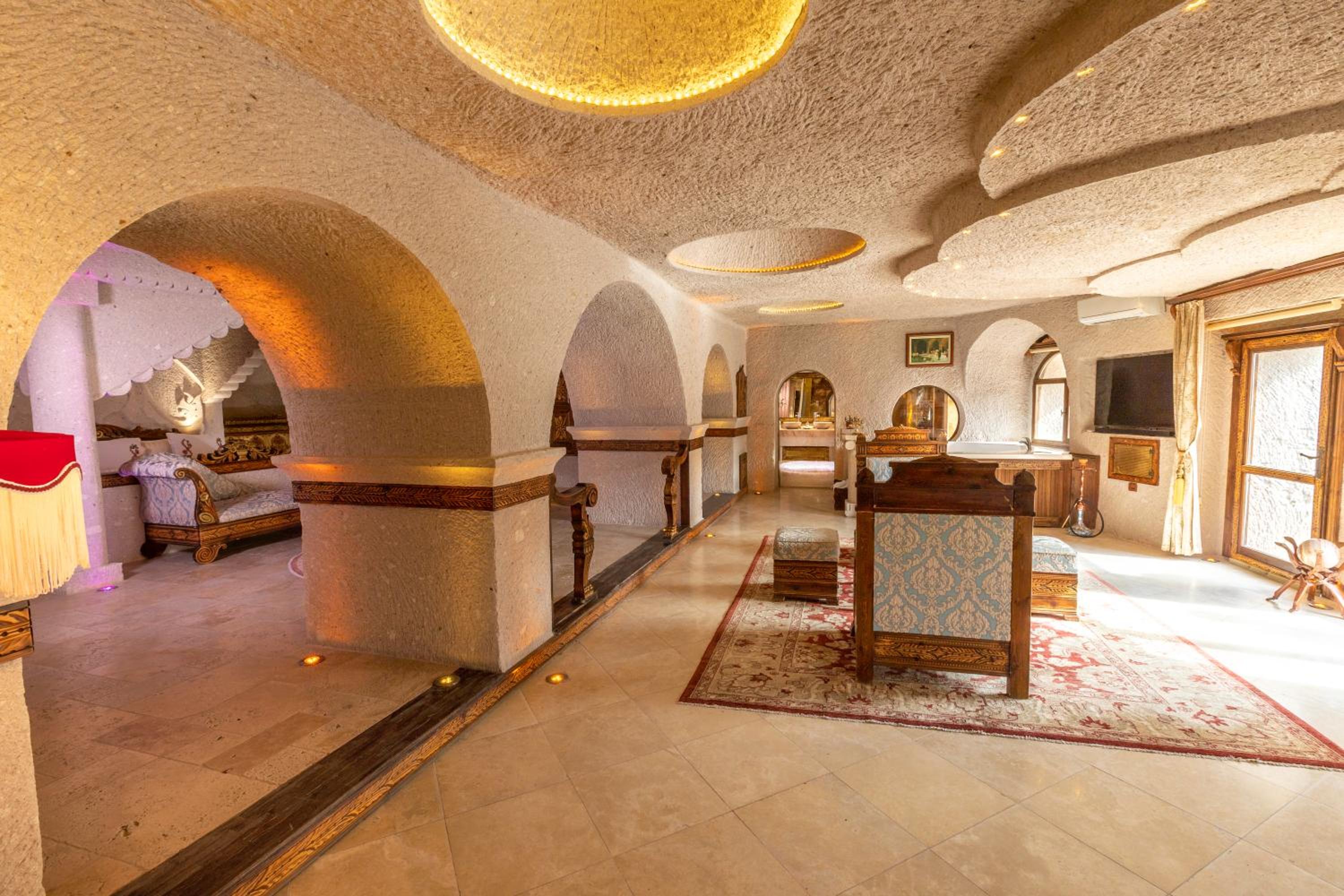 King Suite - Photo 21