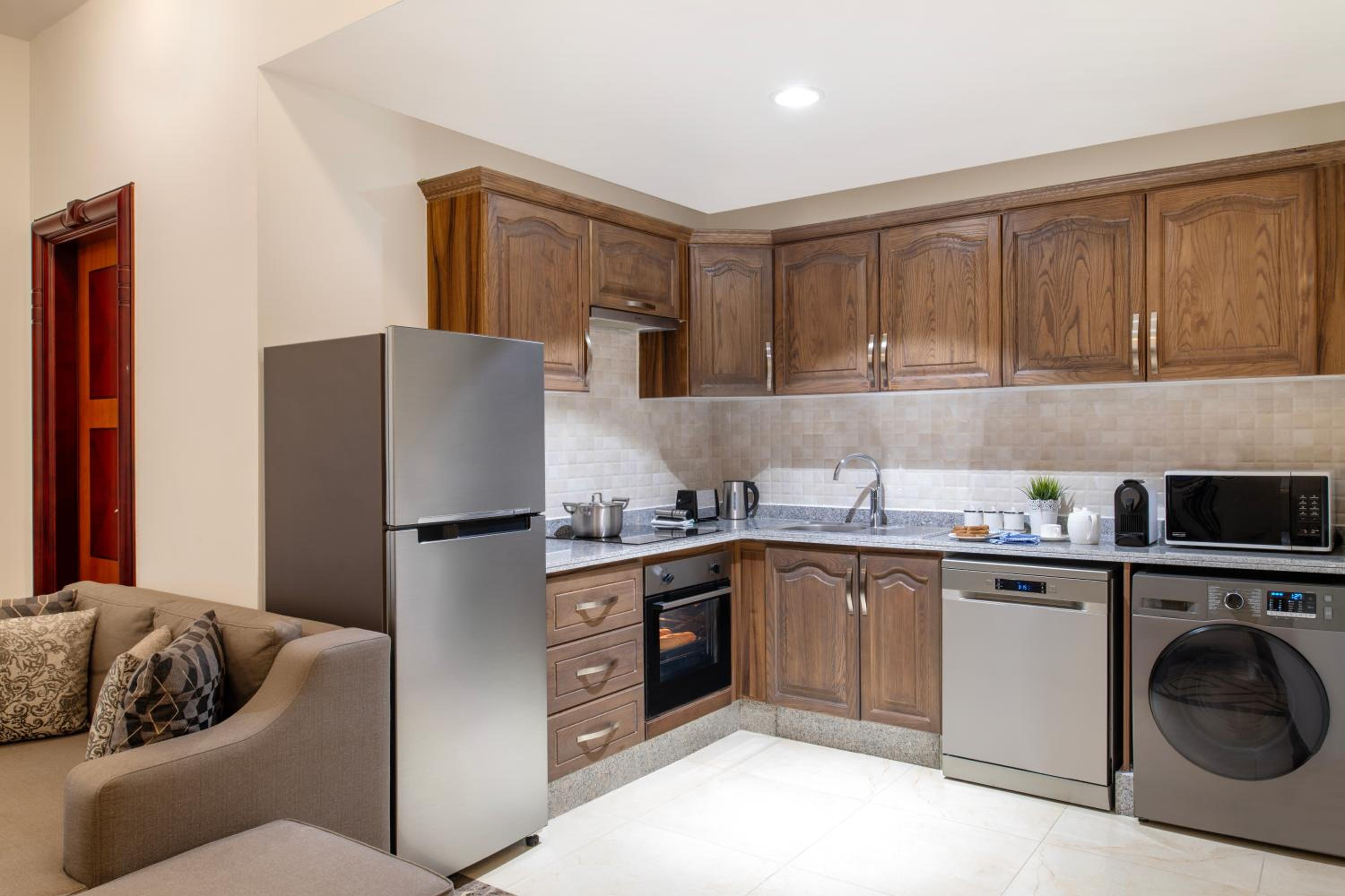 1-Bedroom Classic - Photo 2