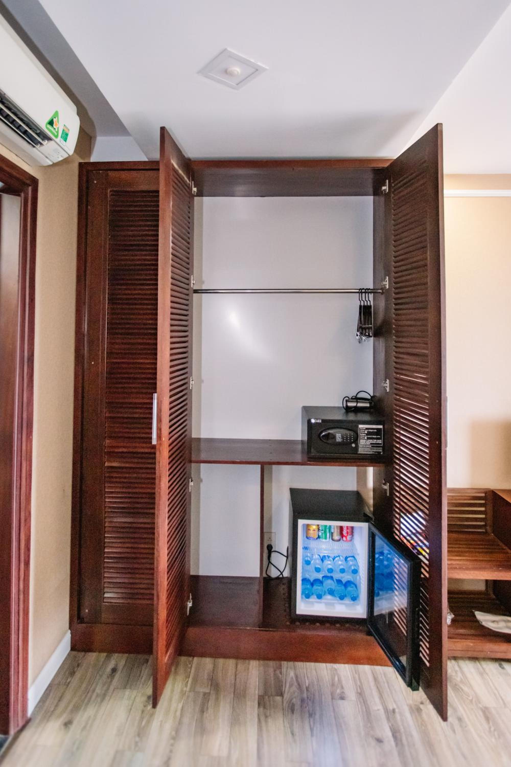 Superior King Room - Photo 1