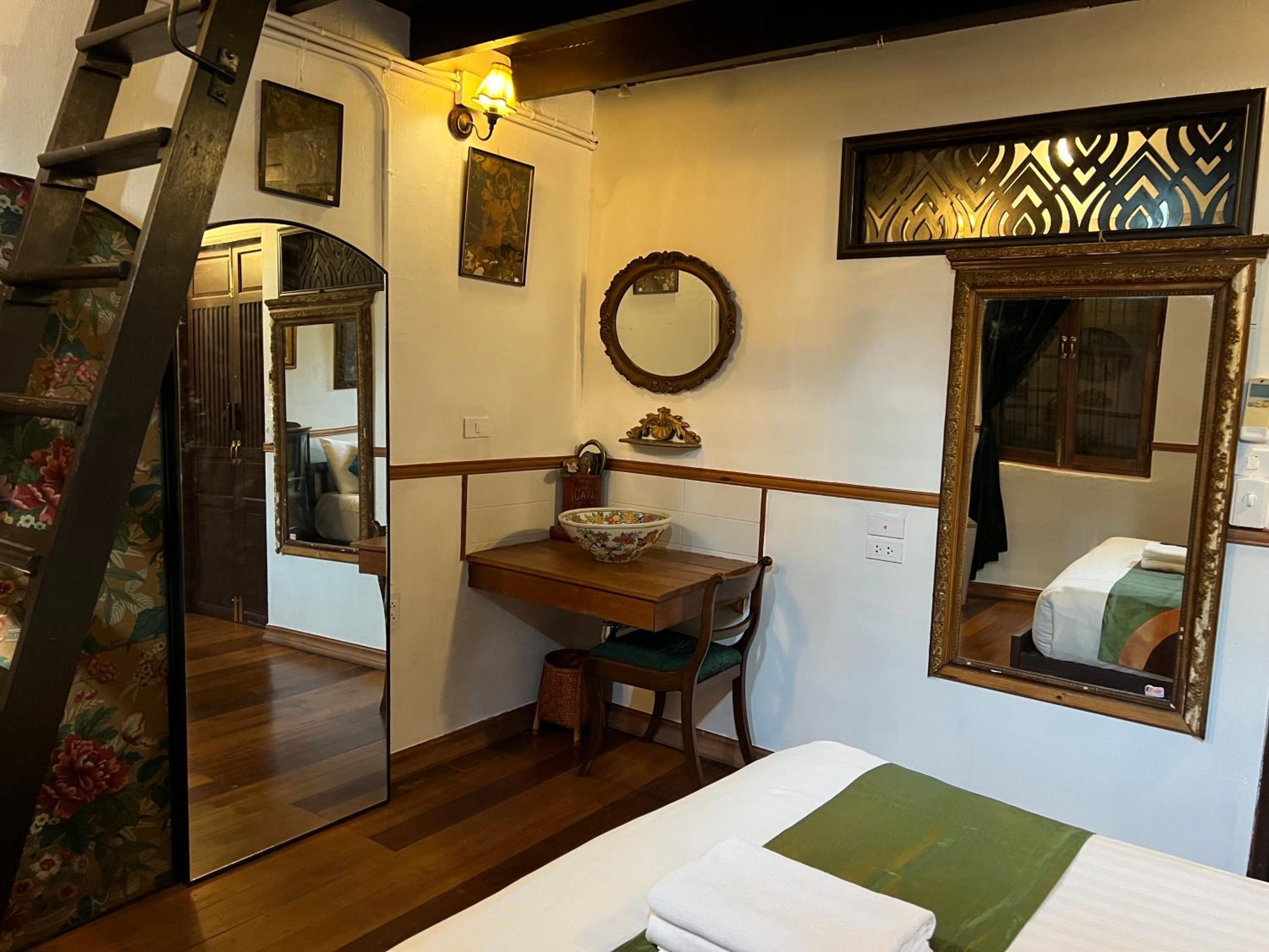 Double Room with Private External Bathroom photo 3