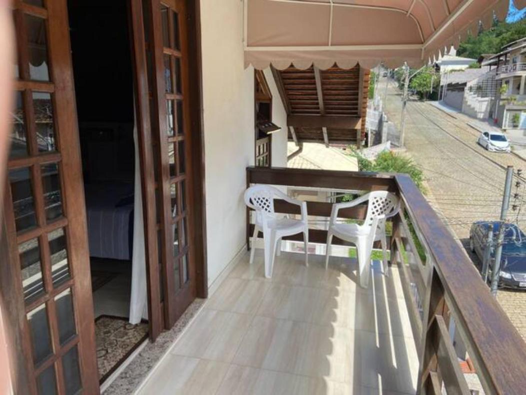 Family Room with Balcony photo 2