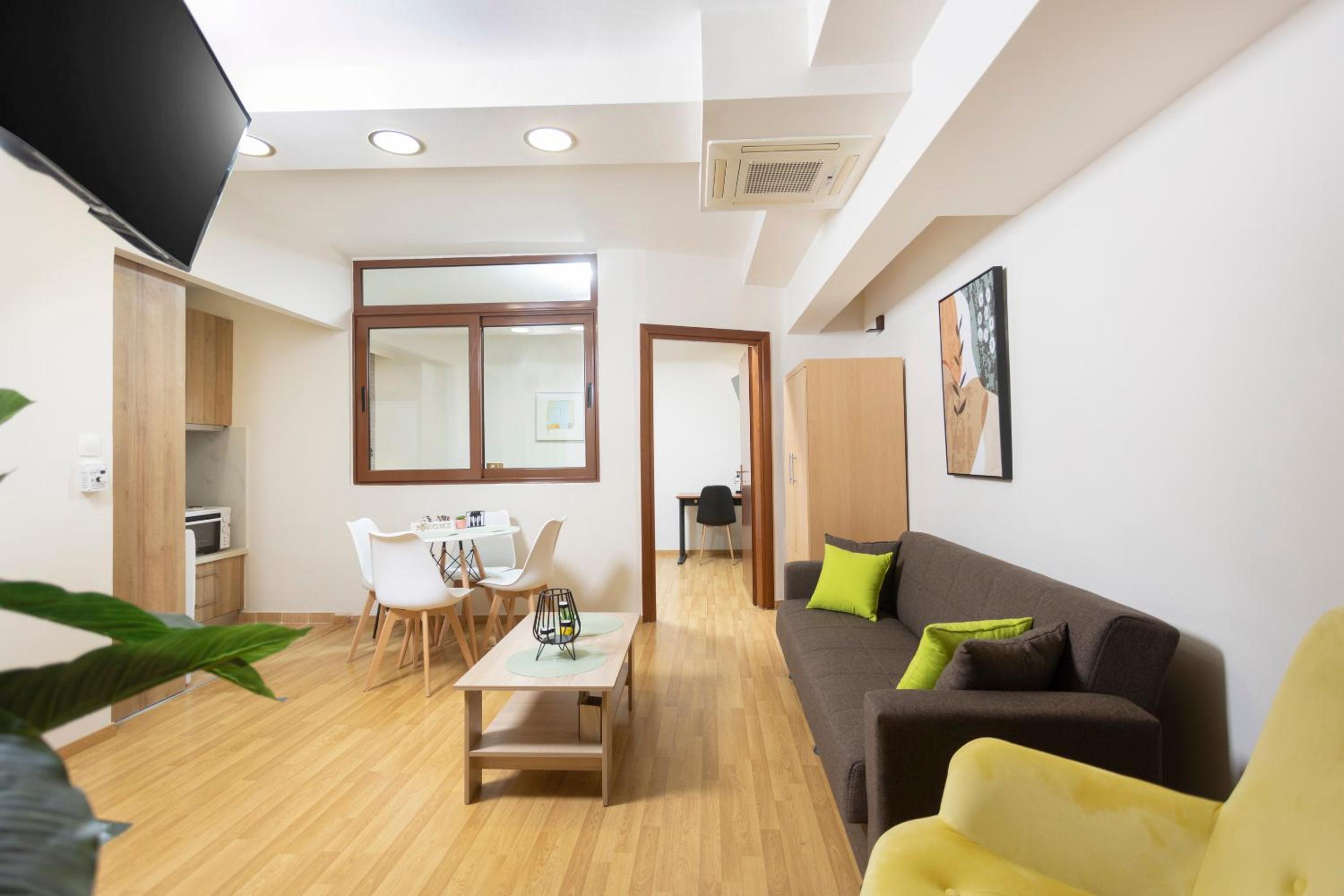 One-Bedroom Apartment