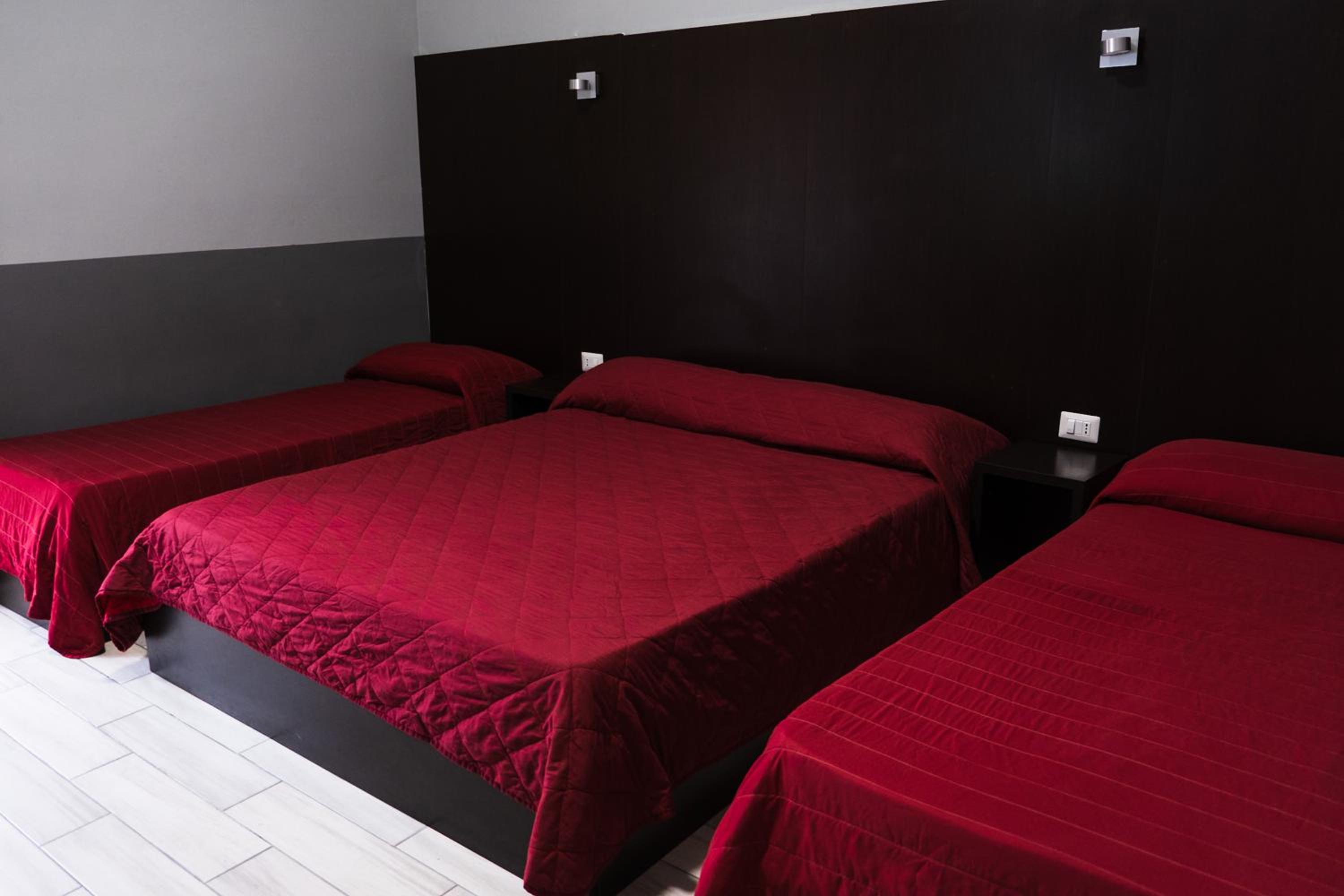 Quadruple Room photo 3
