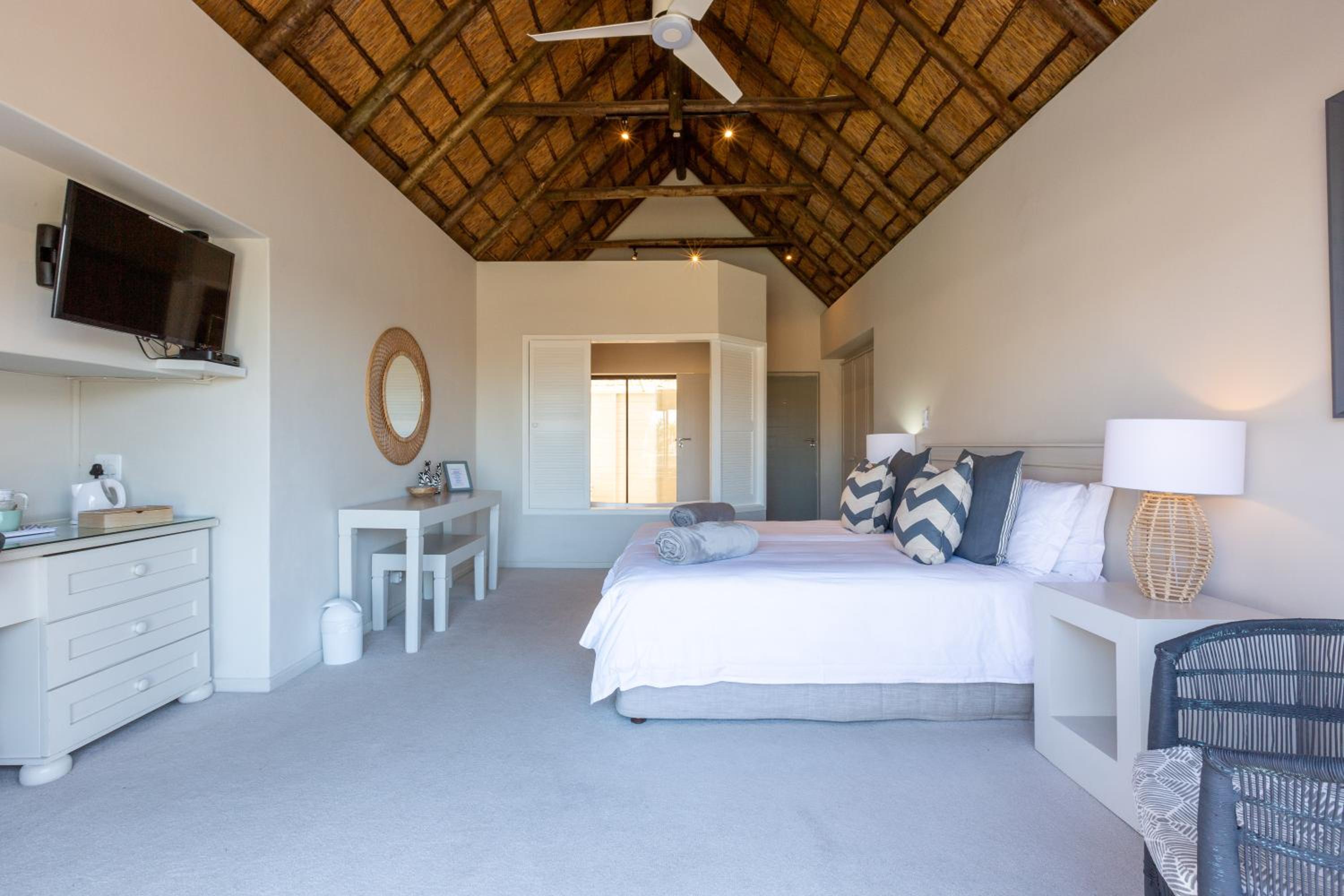 Double or Twin Room with Canal View