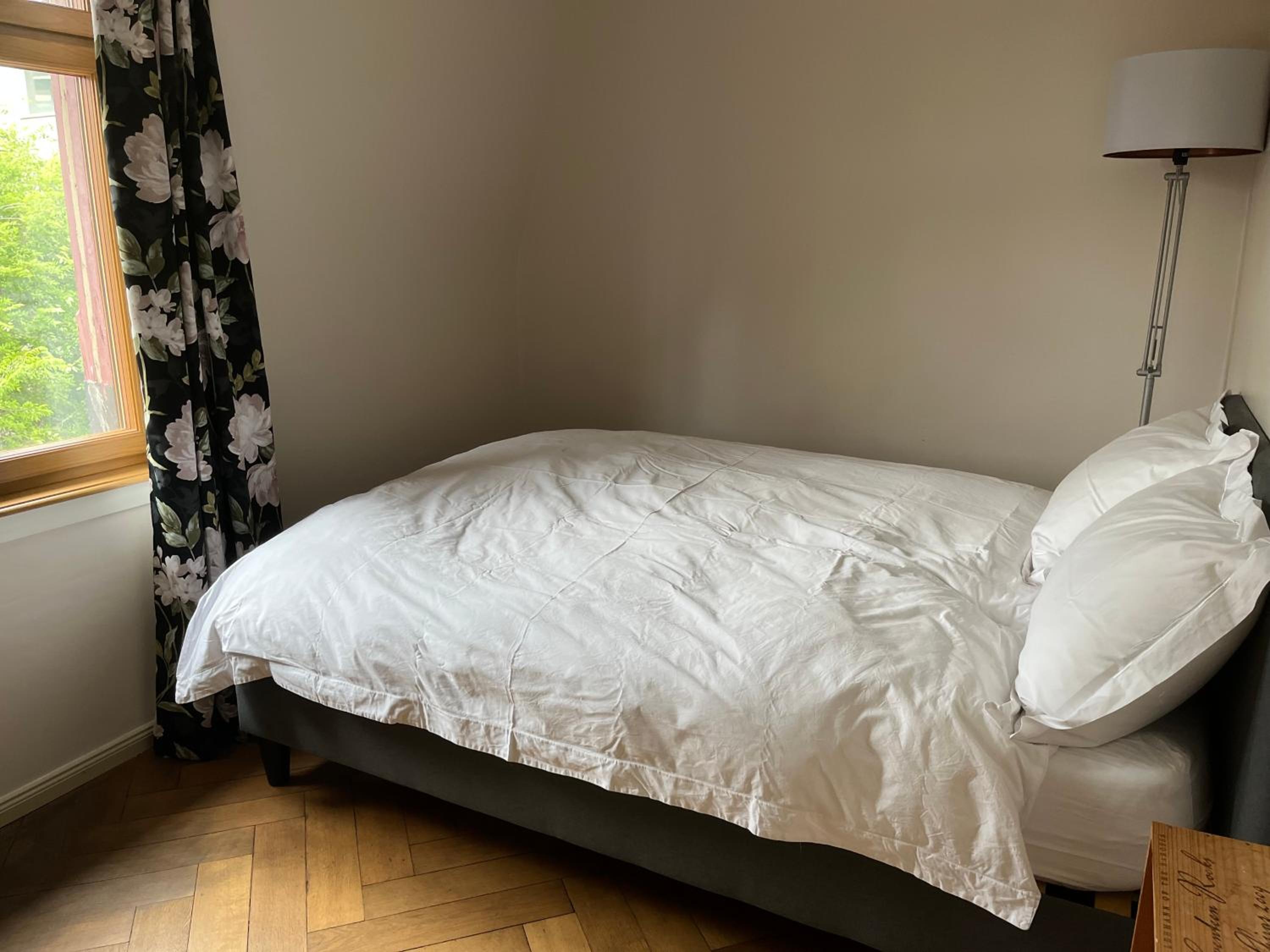 Budget Double Room photo 3