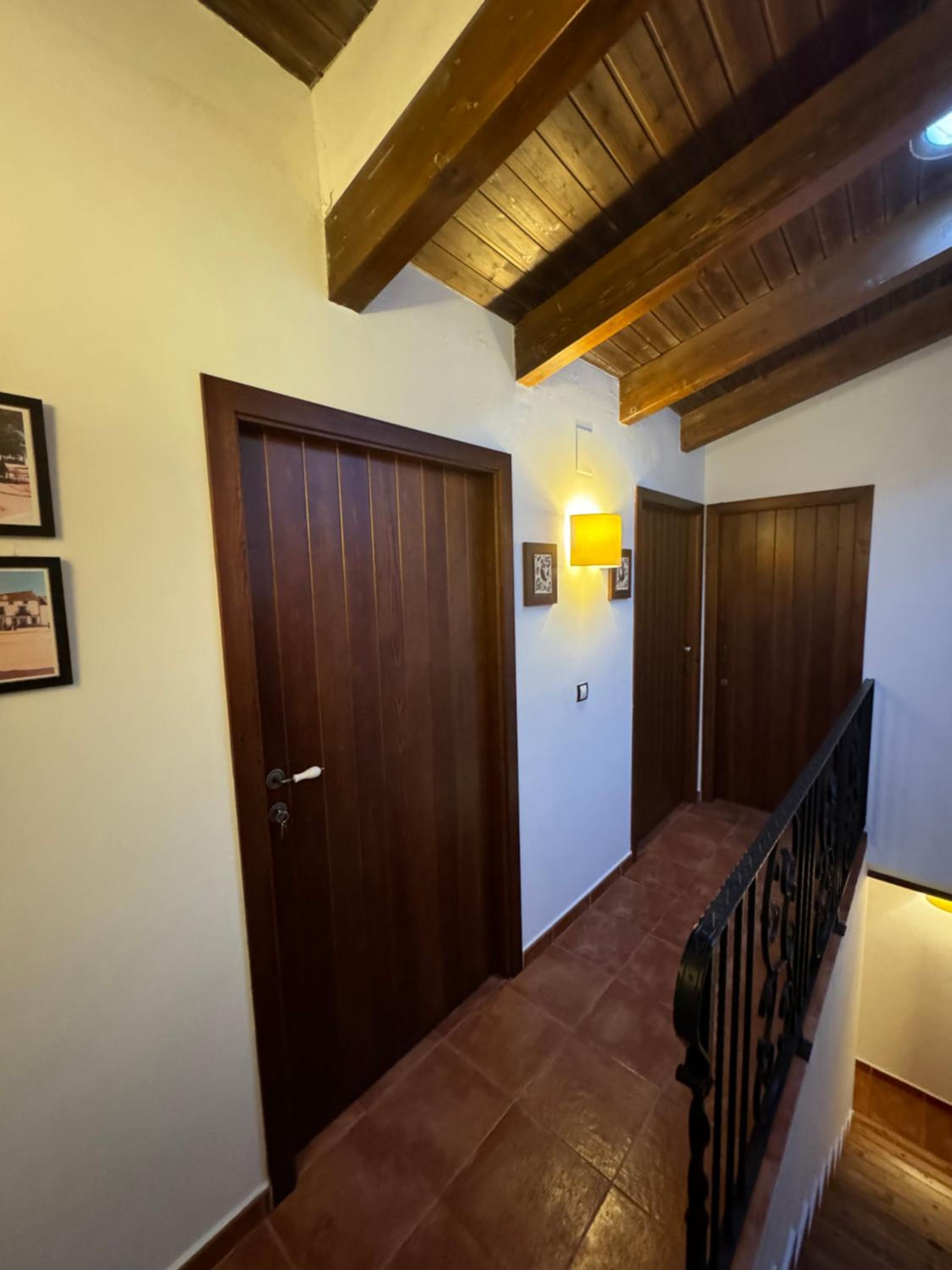 Four-Bedroom House photo 2