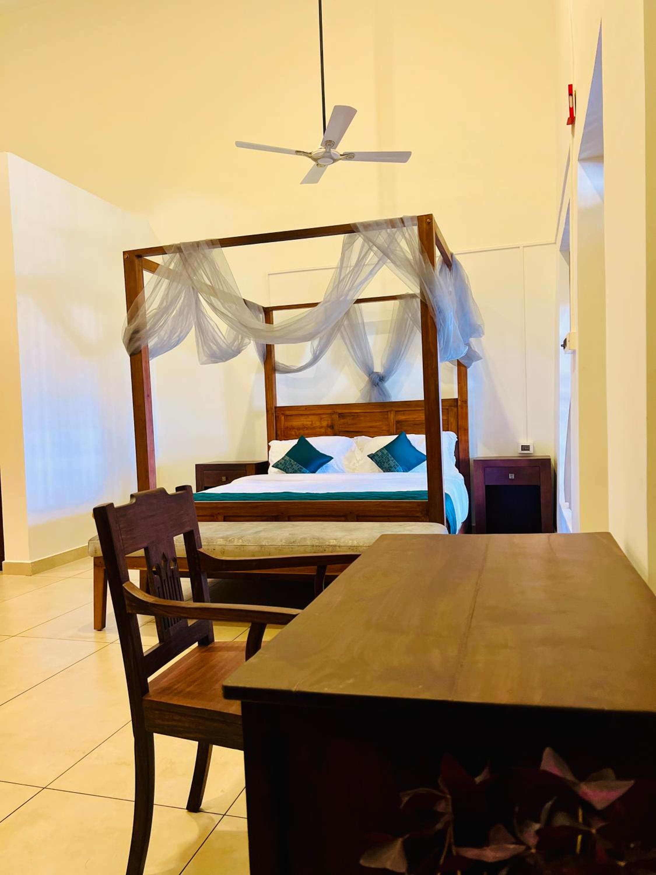 King Room with Mountain View