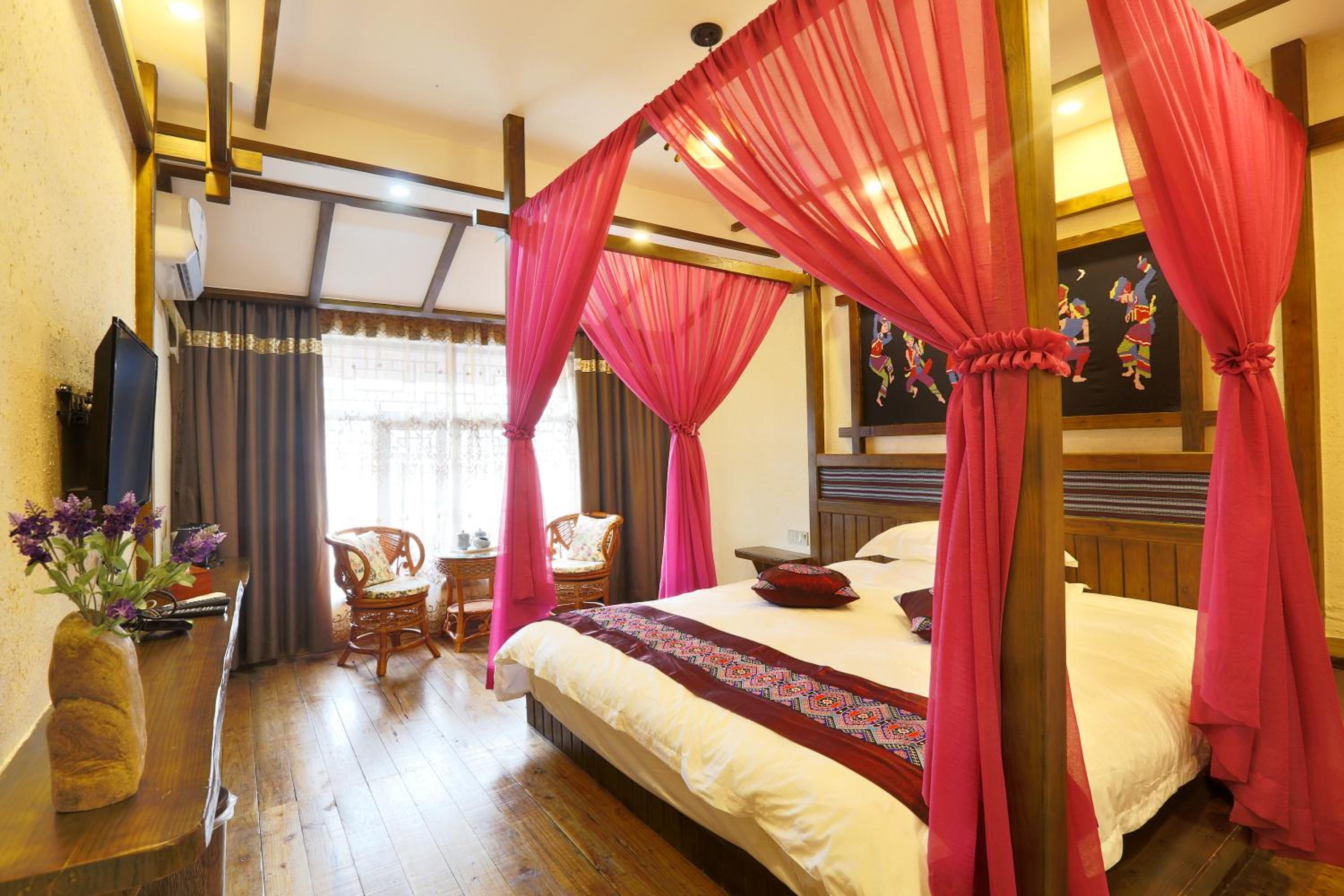 Twin Room with Private Bathroom photo 1