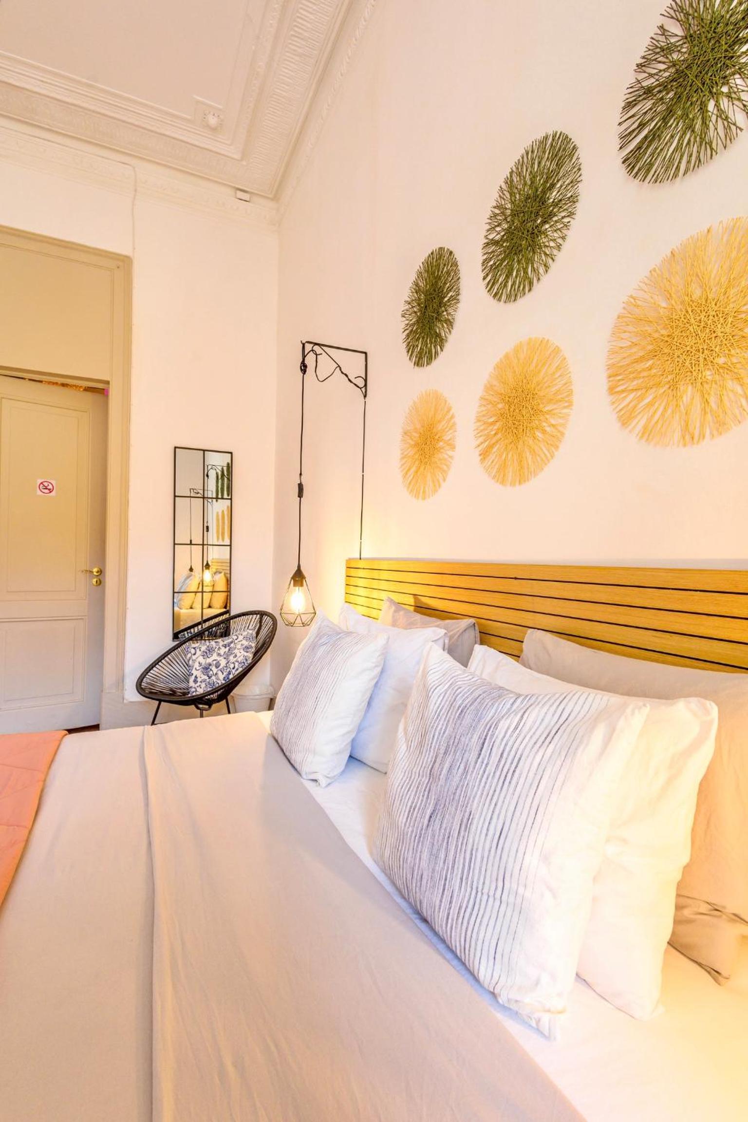 Double Room with Shared Bathroom photo 3